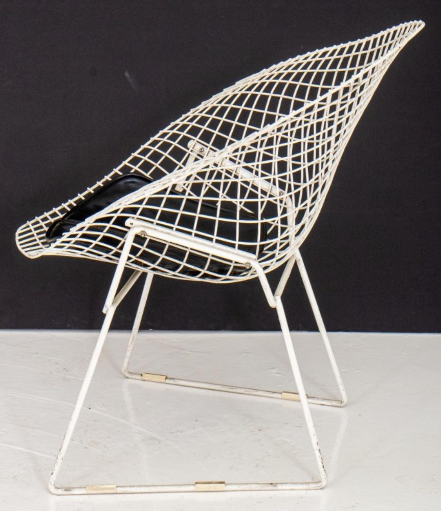 Harry Bertoia Diamond Chair for Knoll In Good Condition For Sale In New York, NY