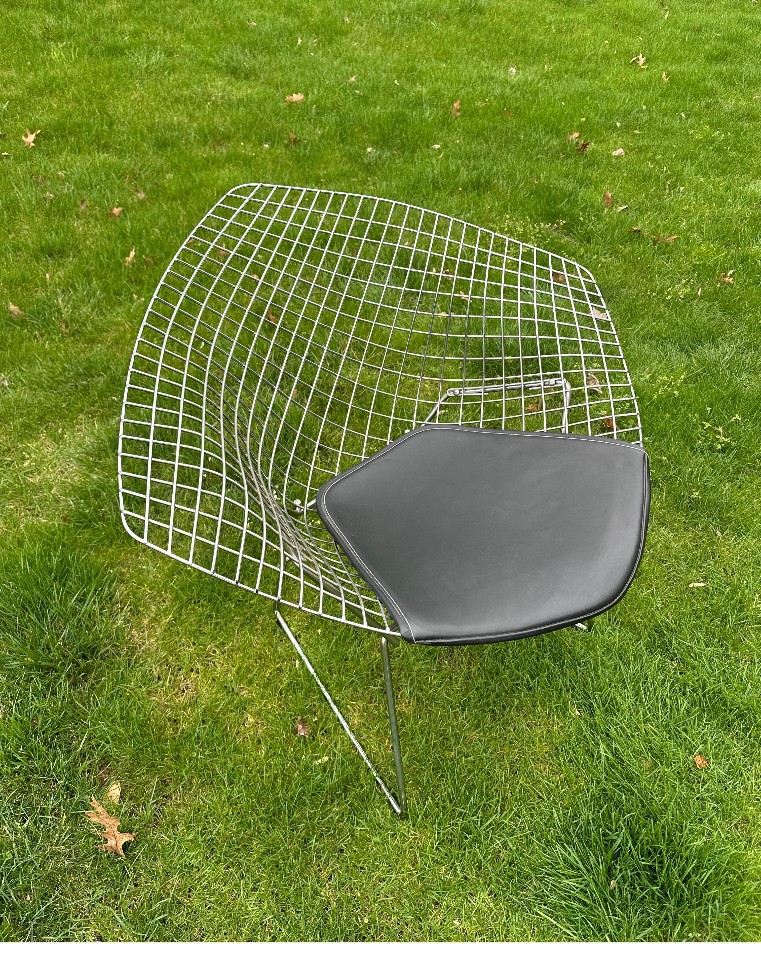 Mid-Century Modern Harry Bertoia for Knoll Diamond Chair - Chrome For Sale