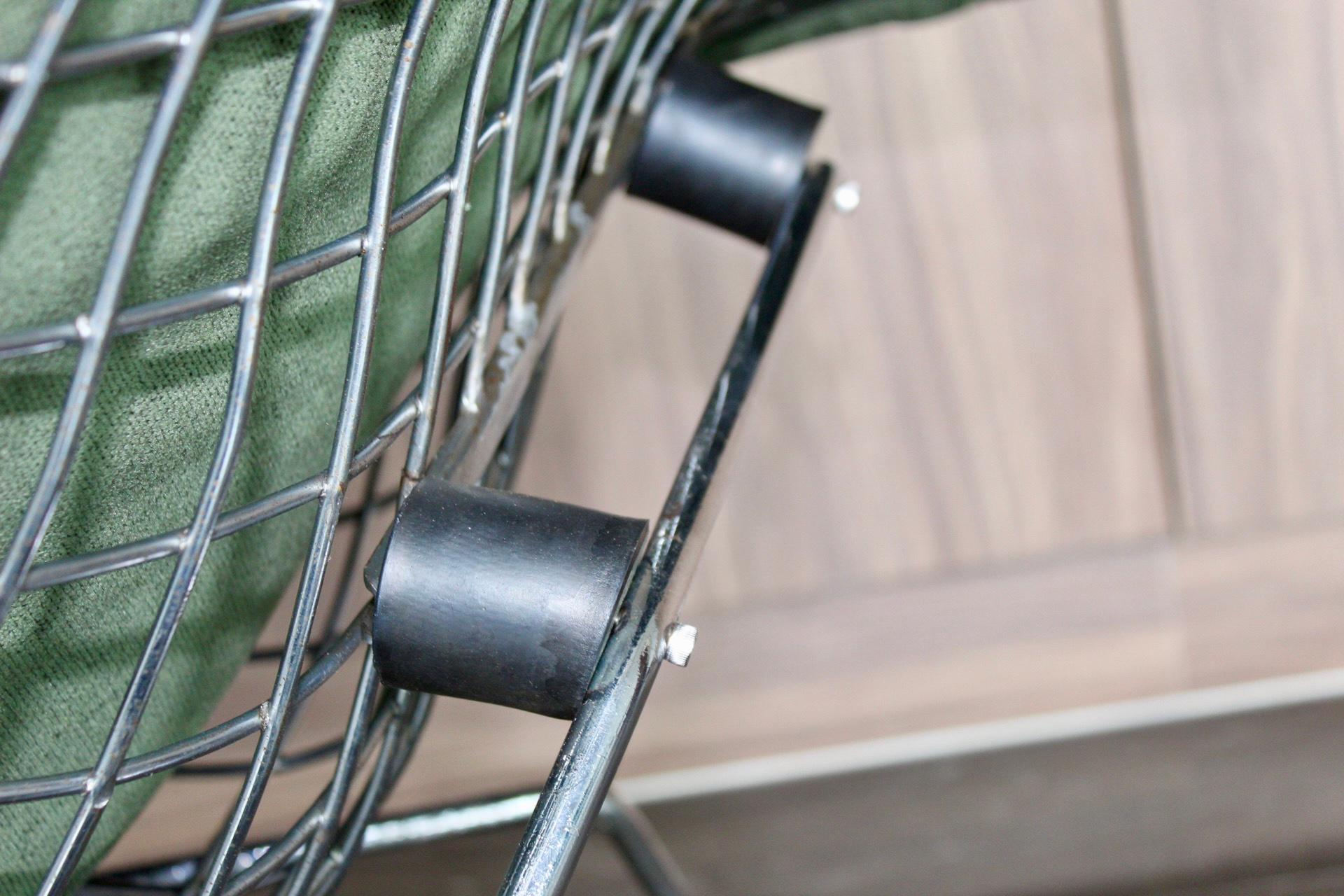 Harry Bertoia per Knoll Int. Sedia e ottomana Bird, CIRCA 1970 In condizioni buone in vendita a San Pedro Garza Garcia, Nuevo Leon