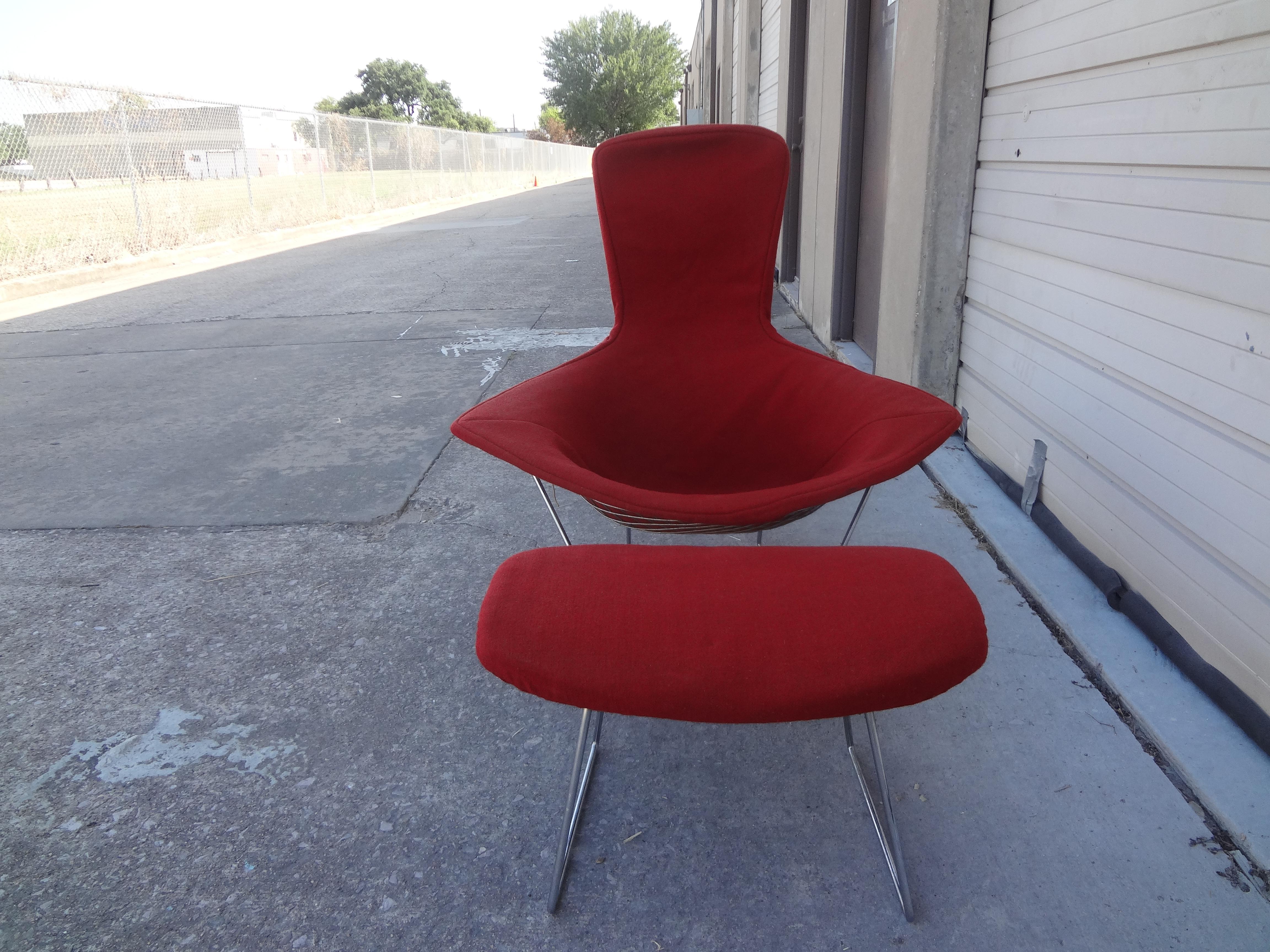 Harry Bertoia for Knoll International Bird Chair and Ottoman 9