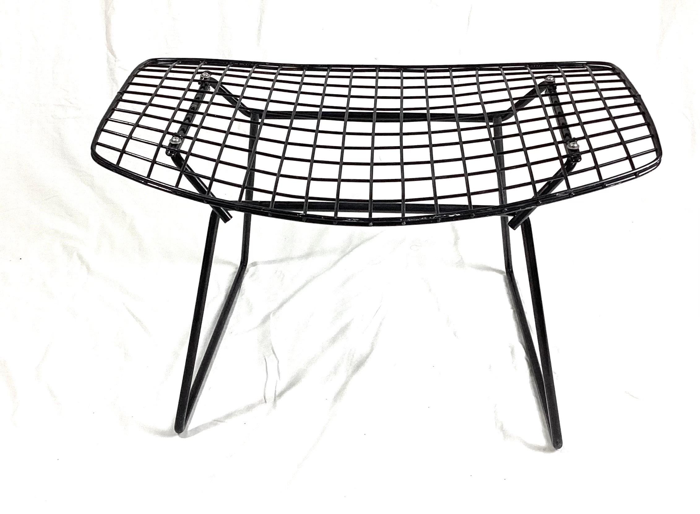 bertoia ottoman