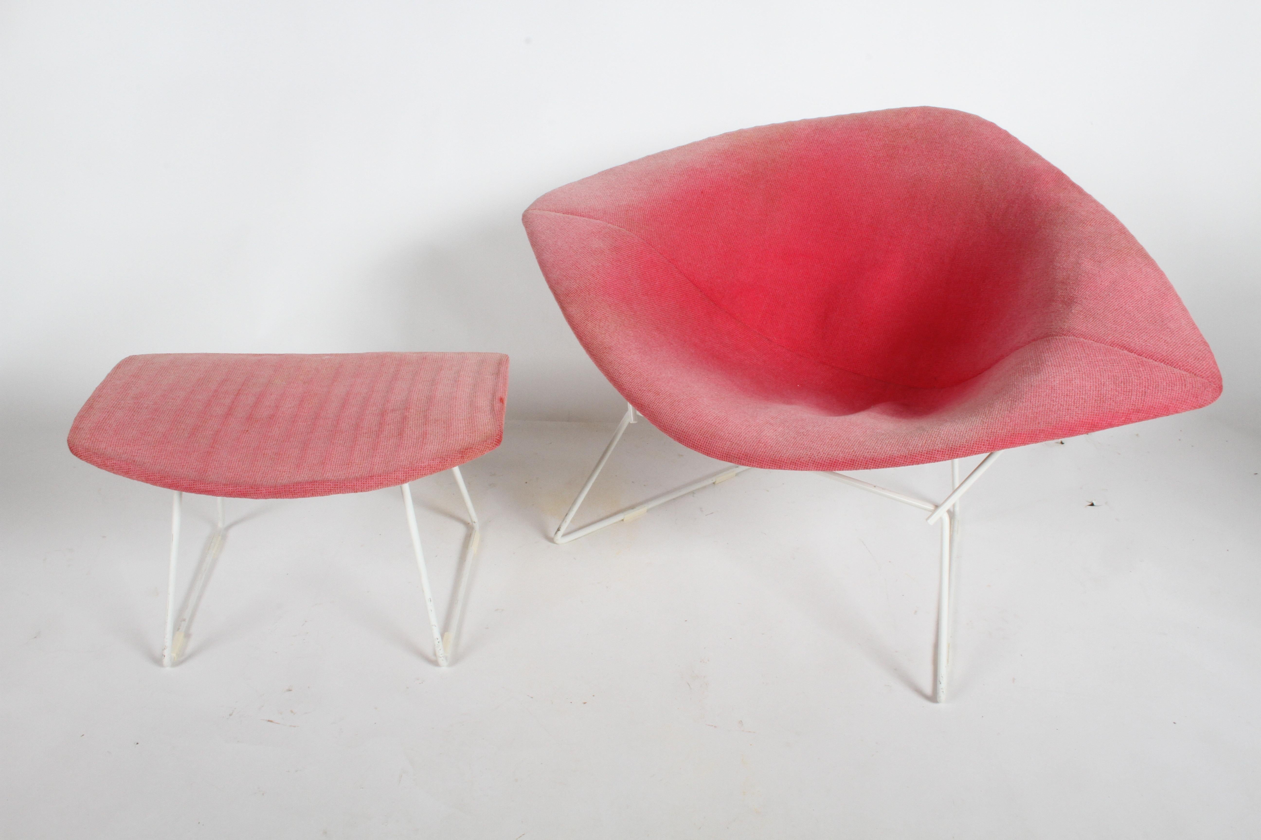 Harry Bertoia for Knoll Wide White Diamond Chair & Ottoman with Pink Upholstery  For Sale 4
