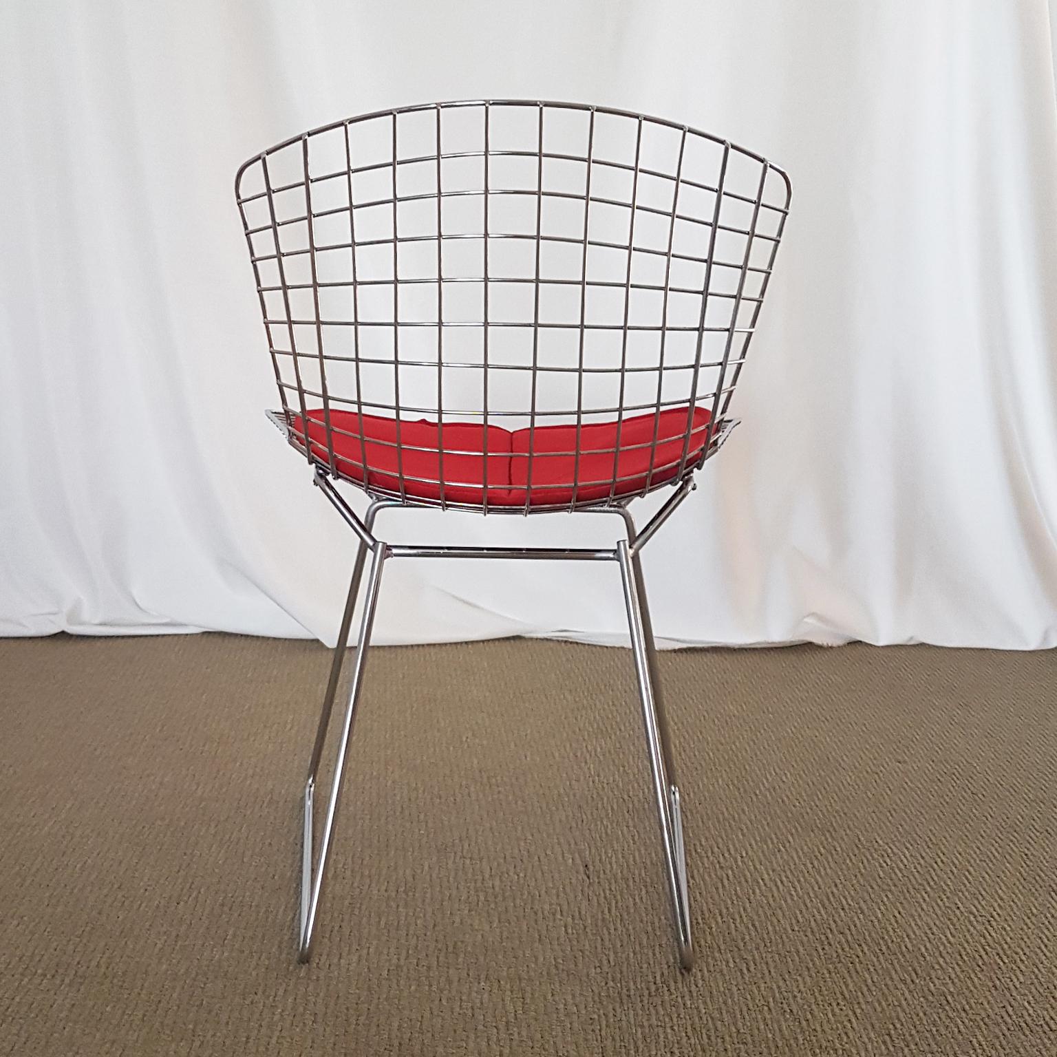 Late 20th Century Harry Bertoia Italian Steel Wire Side Chair with Red Cushion, Mid-Century Modern For Sale