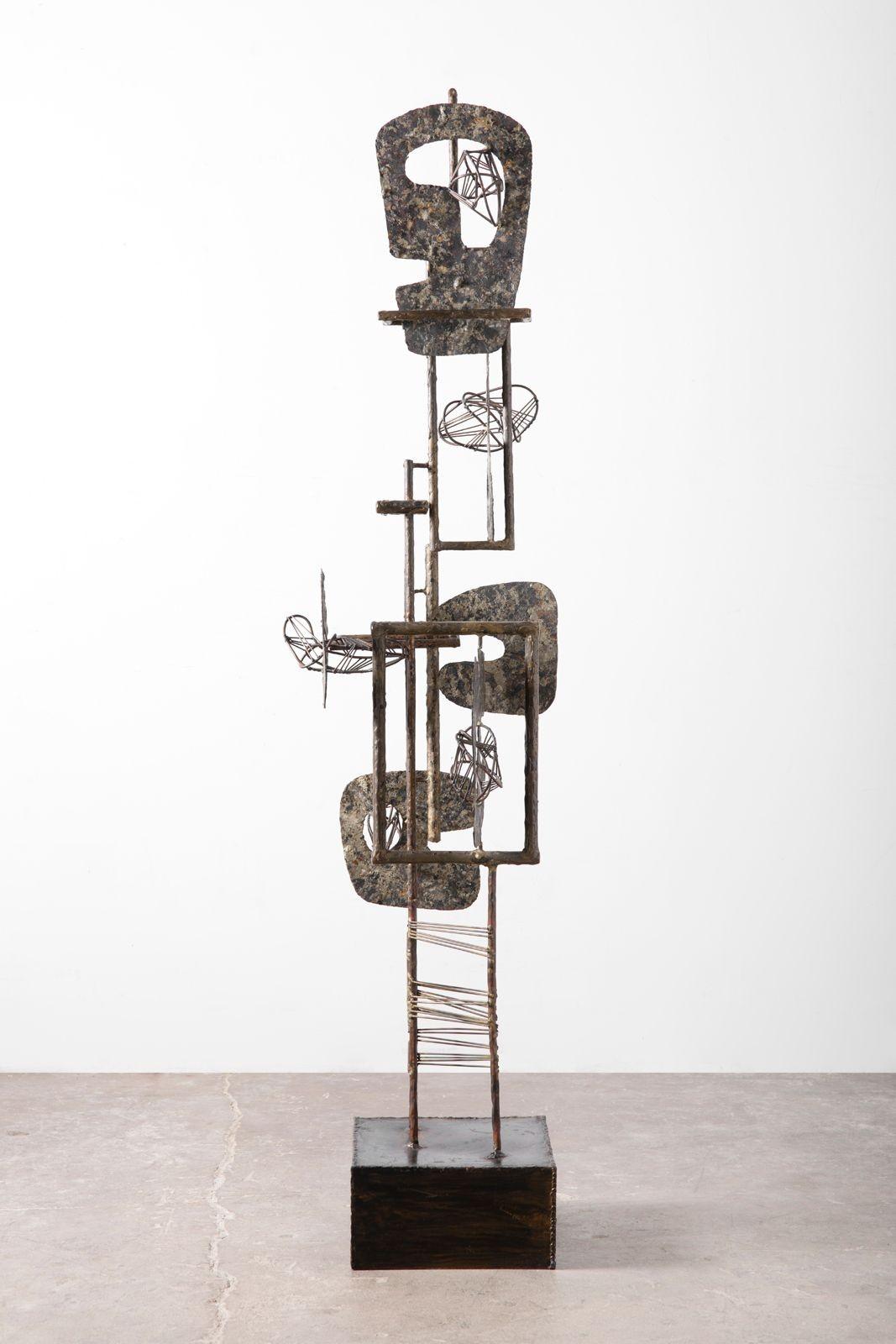 Brutalist Free Standing Sculpture by Stuart Matthews For Sale 2