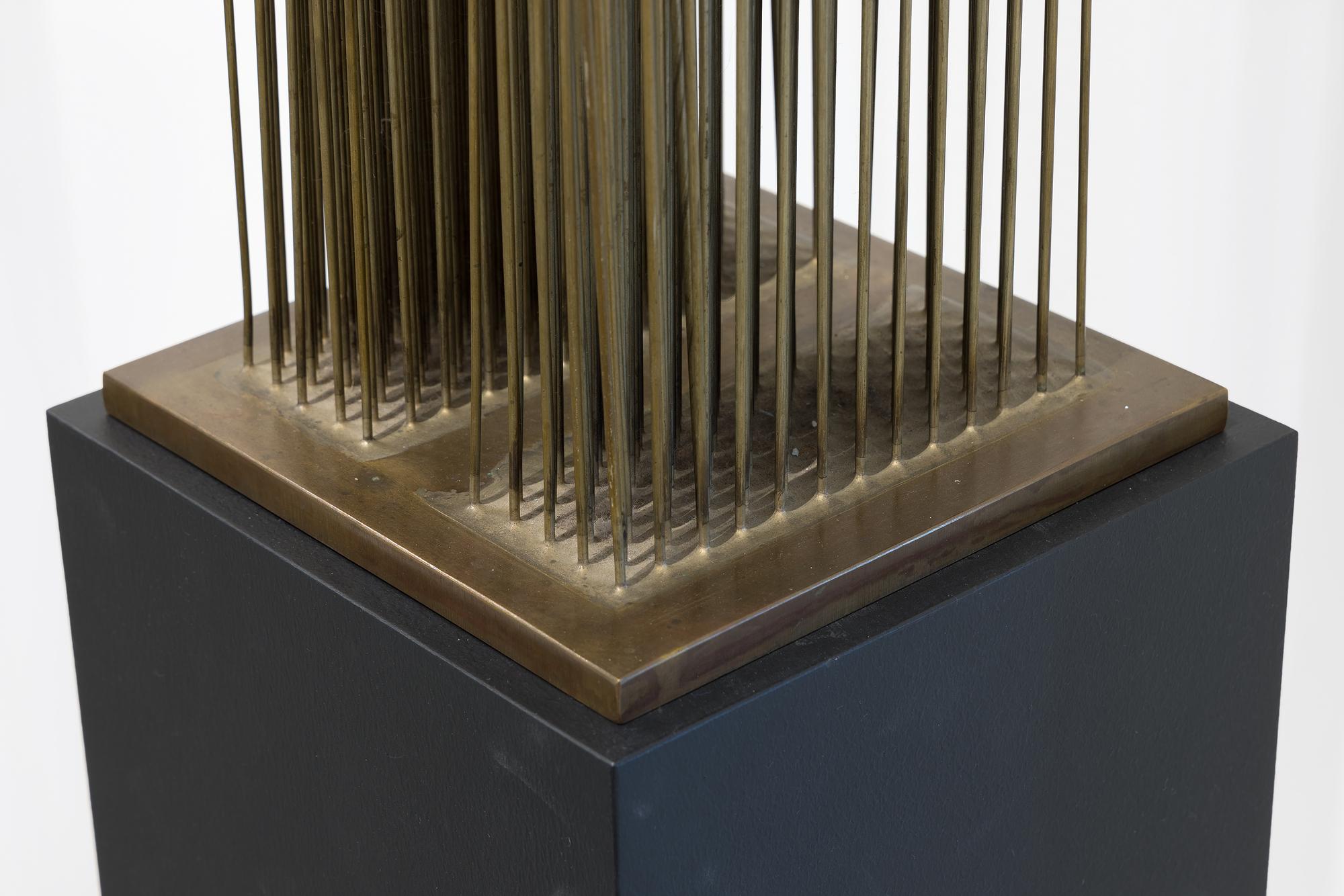 Untitled (Sounding Sculpture) For Sale 3
