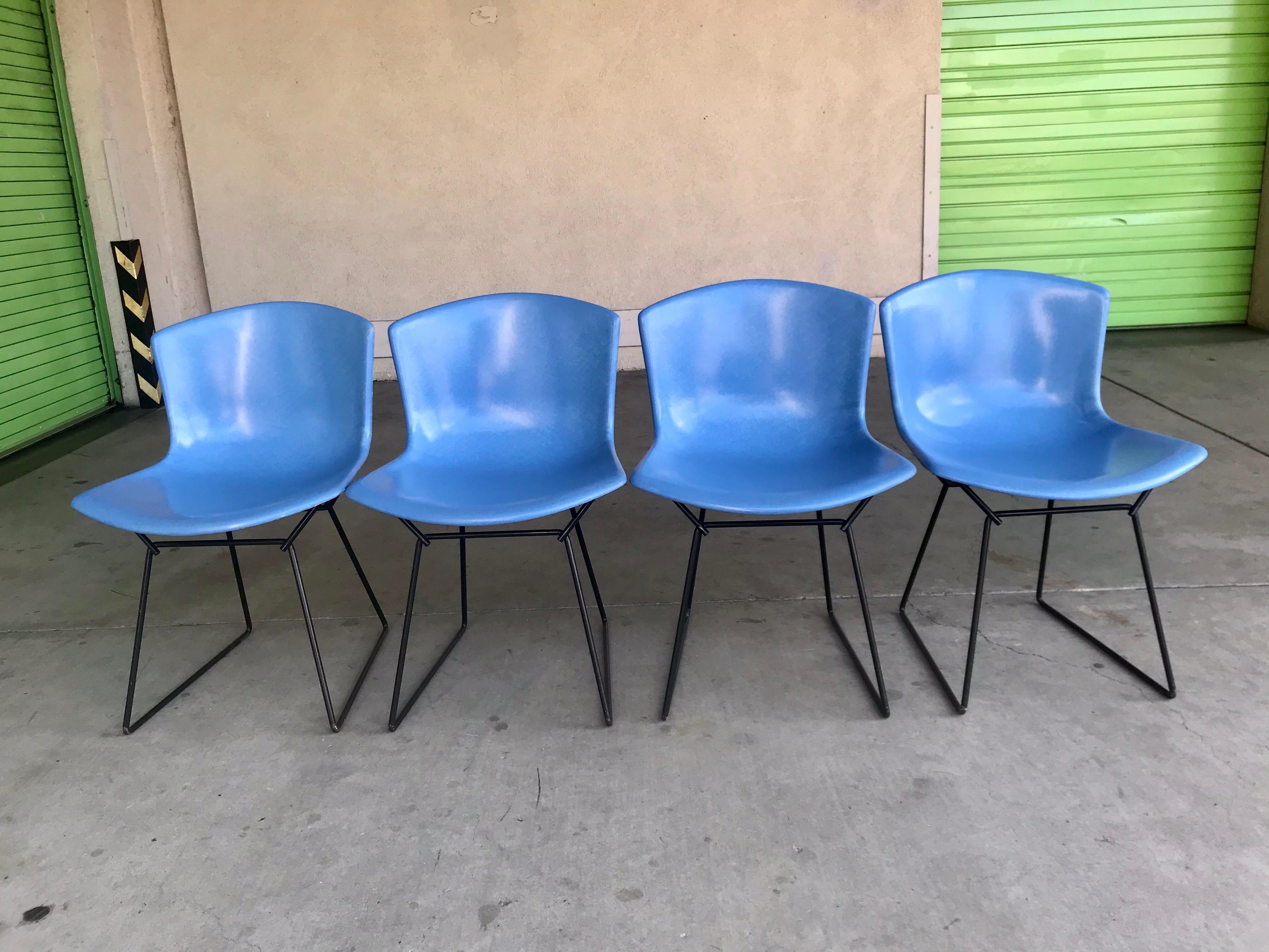 Mid-Century Modern Harry Bertoia Set of Four Knoll Chairs, 1960's