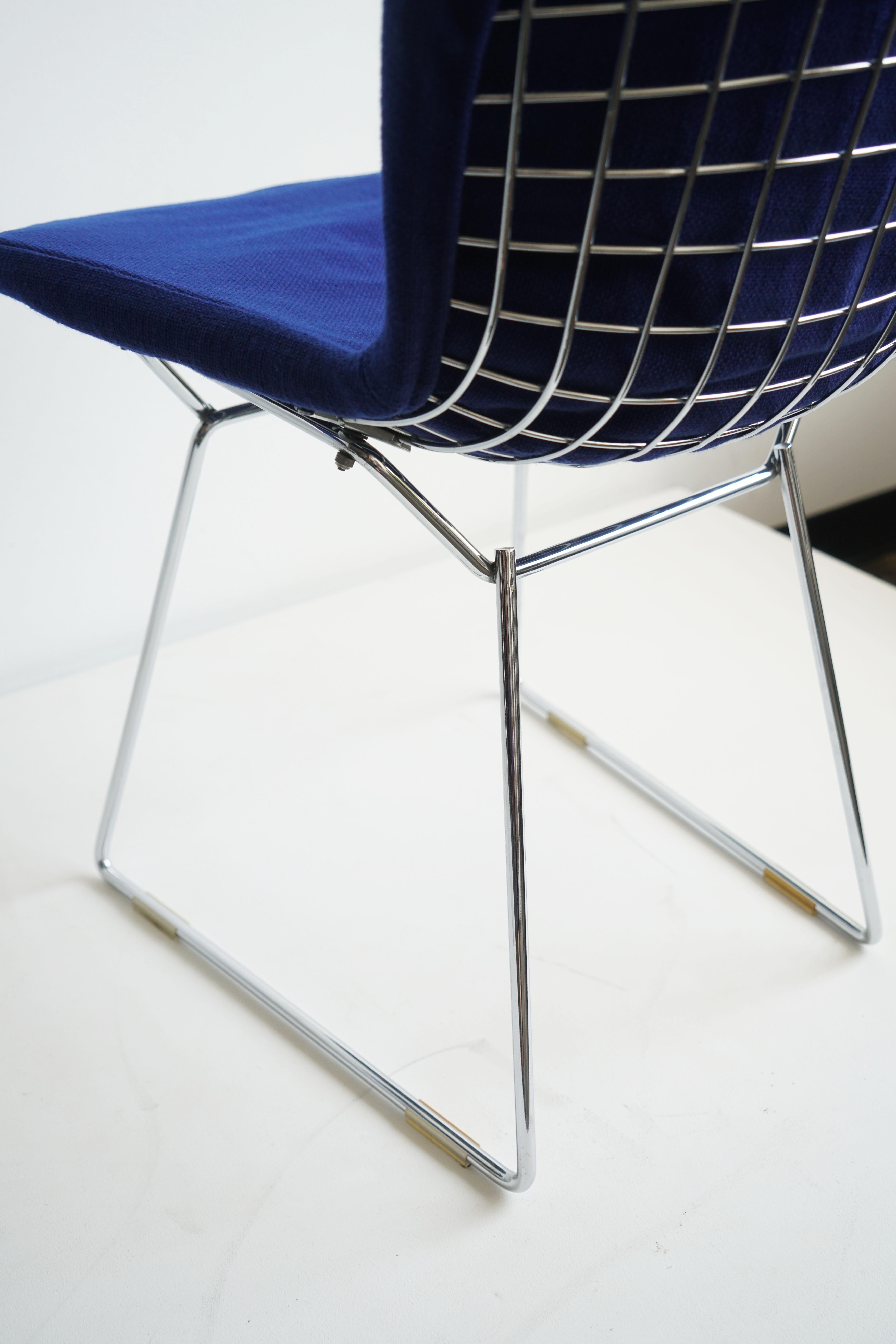Harry Bertoia side chairs by Knoll with original upholstery, mint 1970's For Sale 3