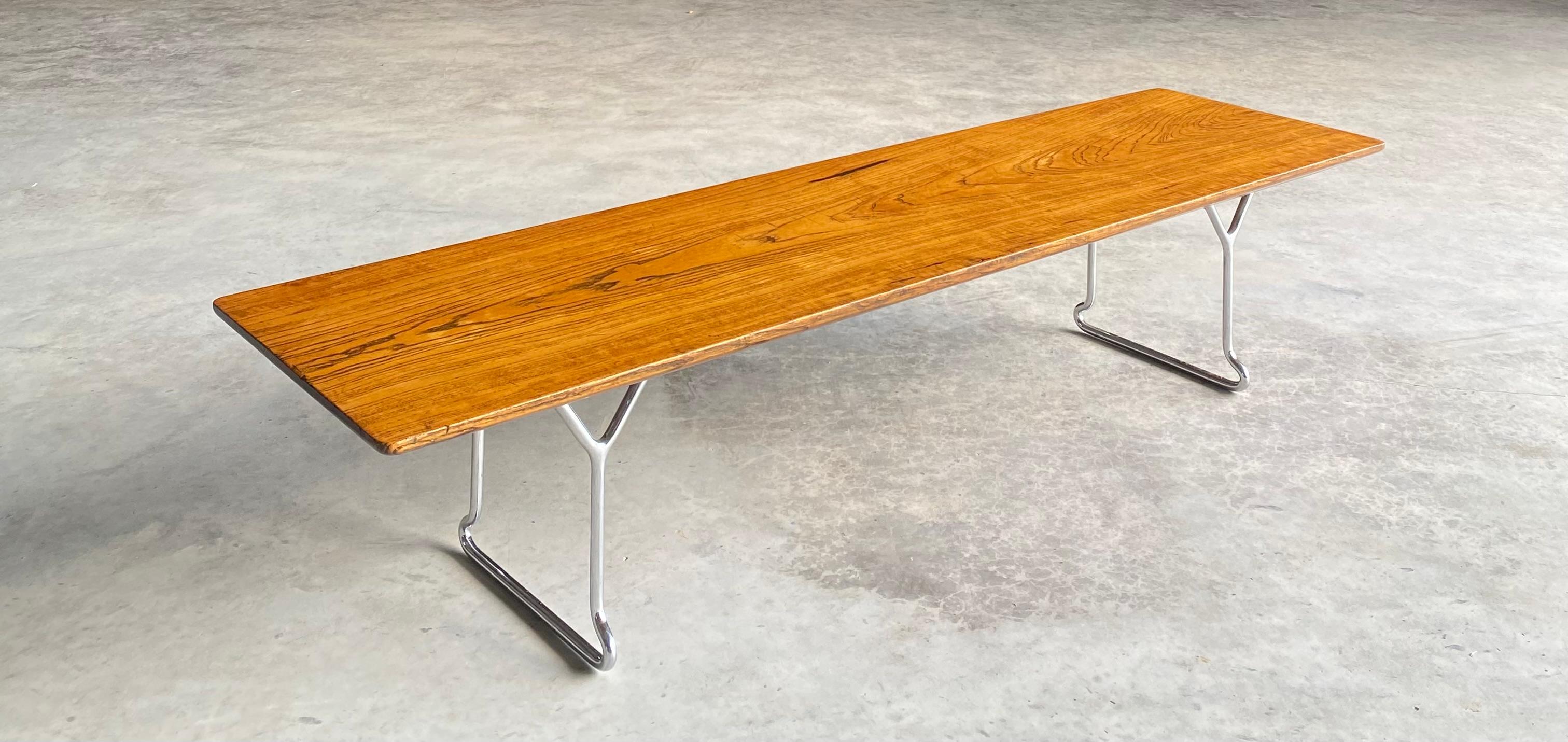 Banco moderno de mediados de siglo estilo Harry Bertoia en venta 4