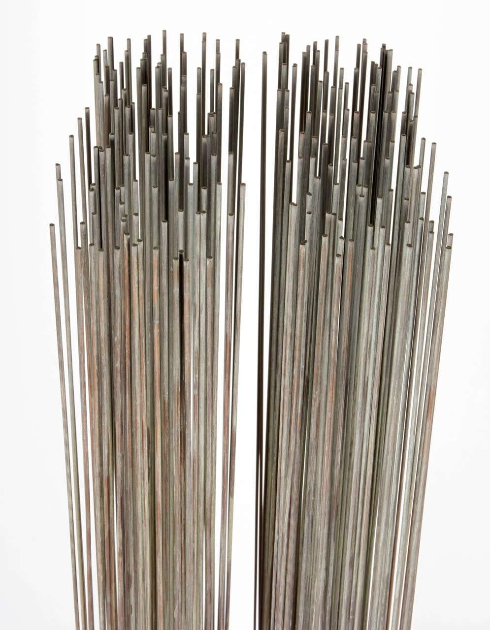 Industriel Sculpture Sonambient à deux colonnes d'Harry Bertoia en vente