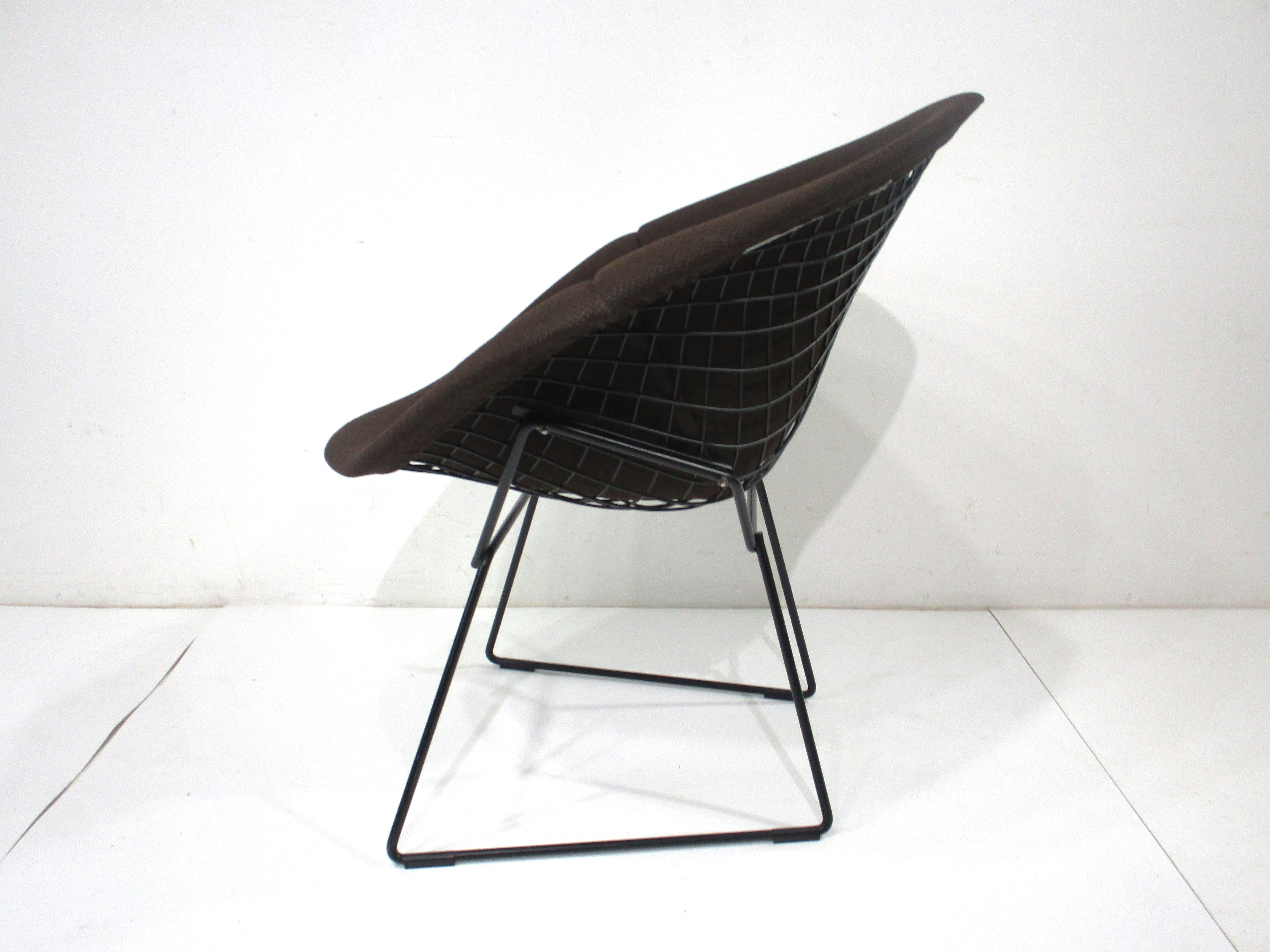 20th Century Harry Bertoia Upholstered Small Diamond Lounge Chair for Knoll ( A ) For Sale
