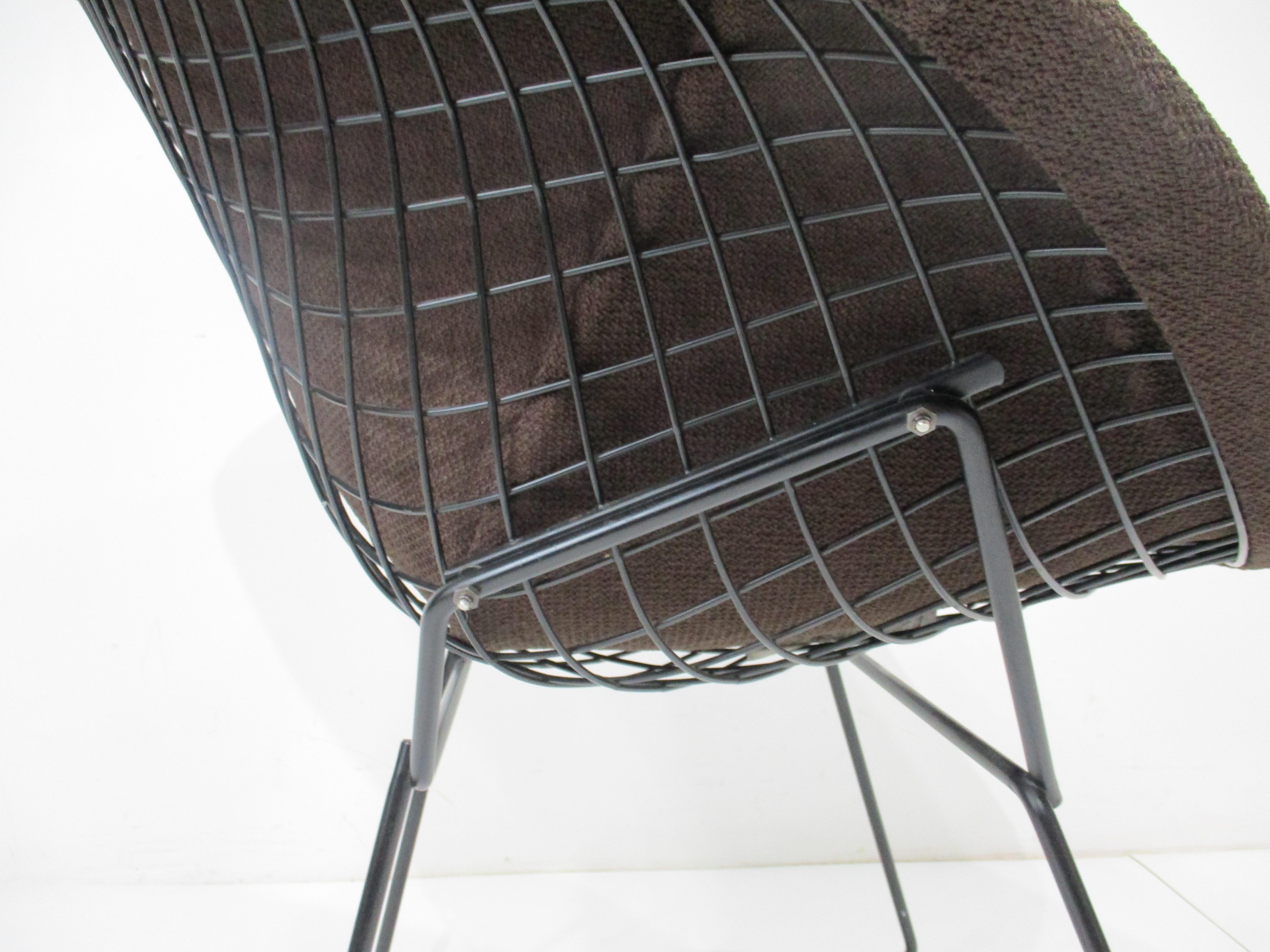 20th Century Harry Bertoia Upholstered Small Diamond Lounge Chair for Knoll ( B ) For Sale