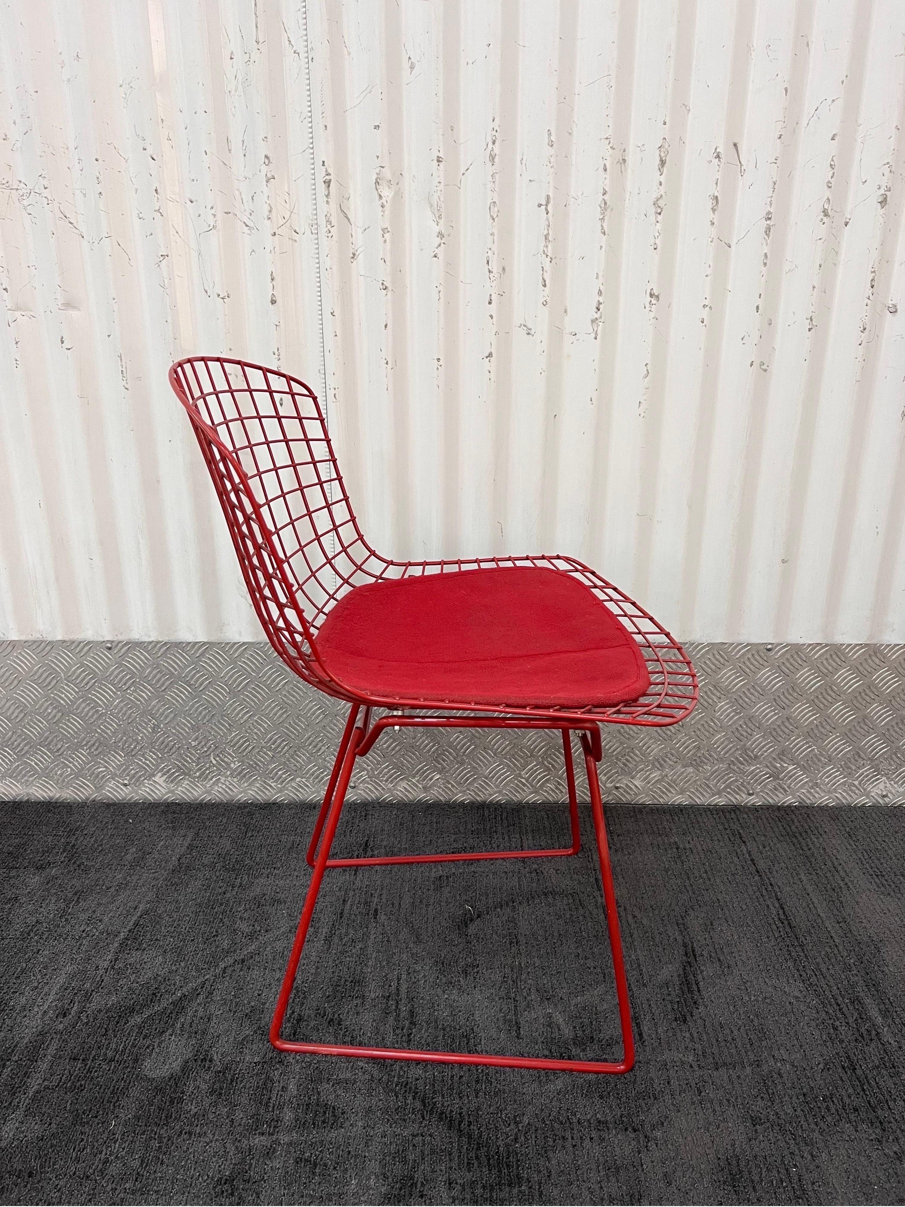 bertoia style wire dining chair