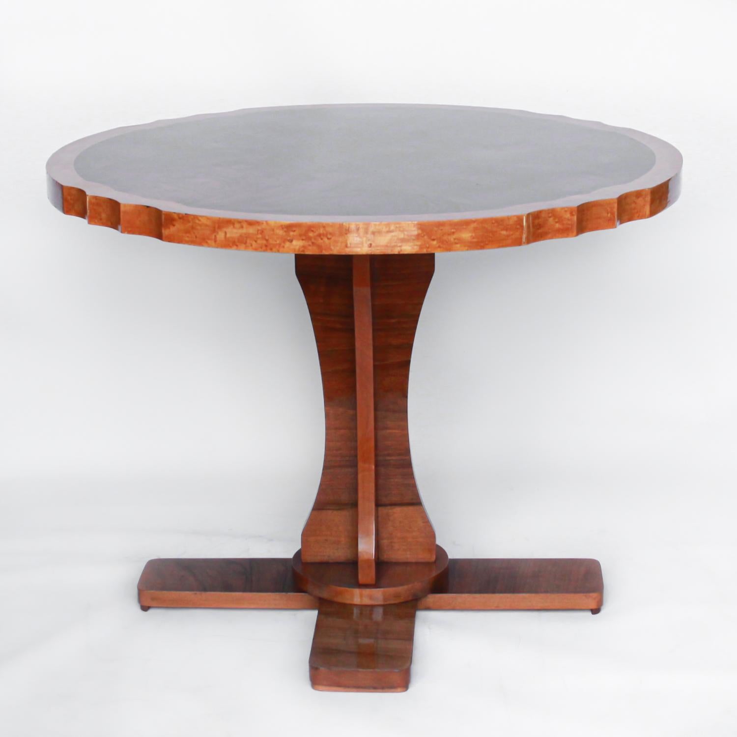 Harry & Lou Epstein Art Deco Nest of Tables In Good Condition In Forest Row, East Sussex