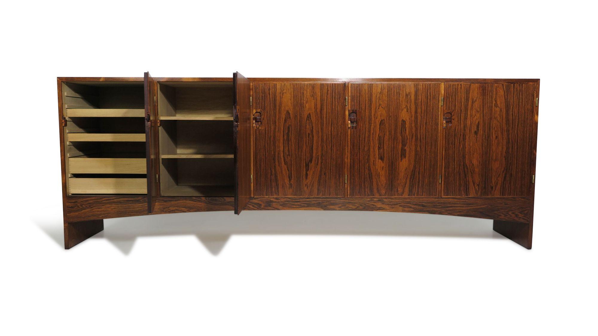 Harry Ostergaard for Randers Rosewood Danish Credenza In Excellent Condition For Sale In Oakland, CA