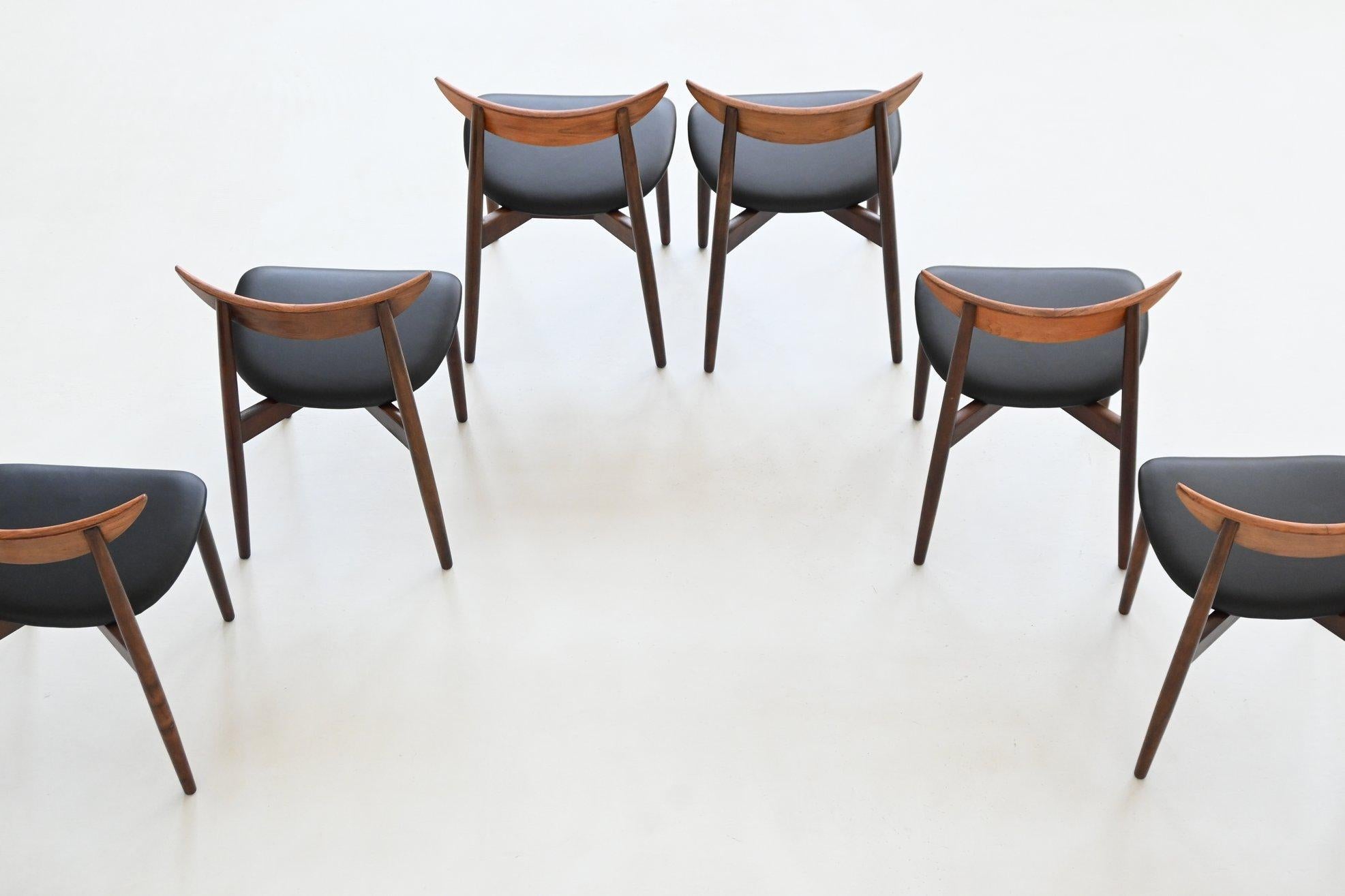 Harry Ostergaard set de huit chaises de salle à manger en bois de rose Randers Danemark 1960 en vente 4
