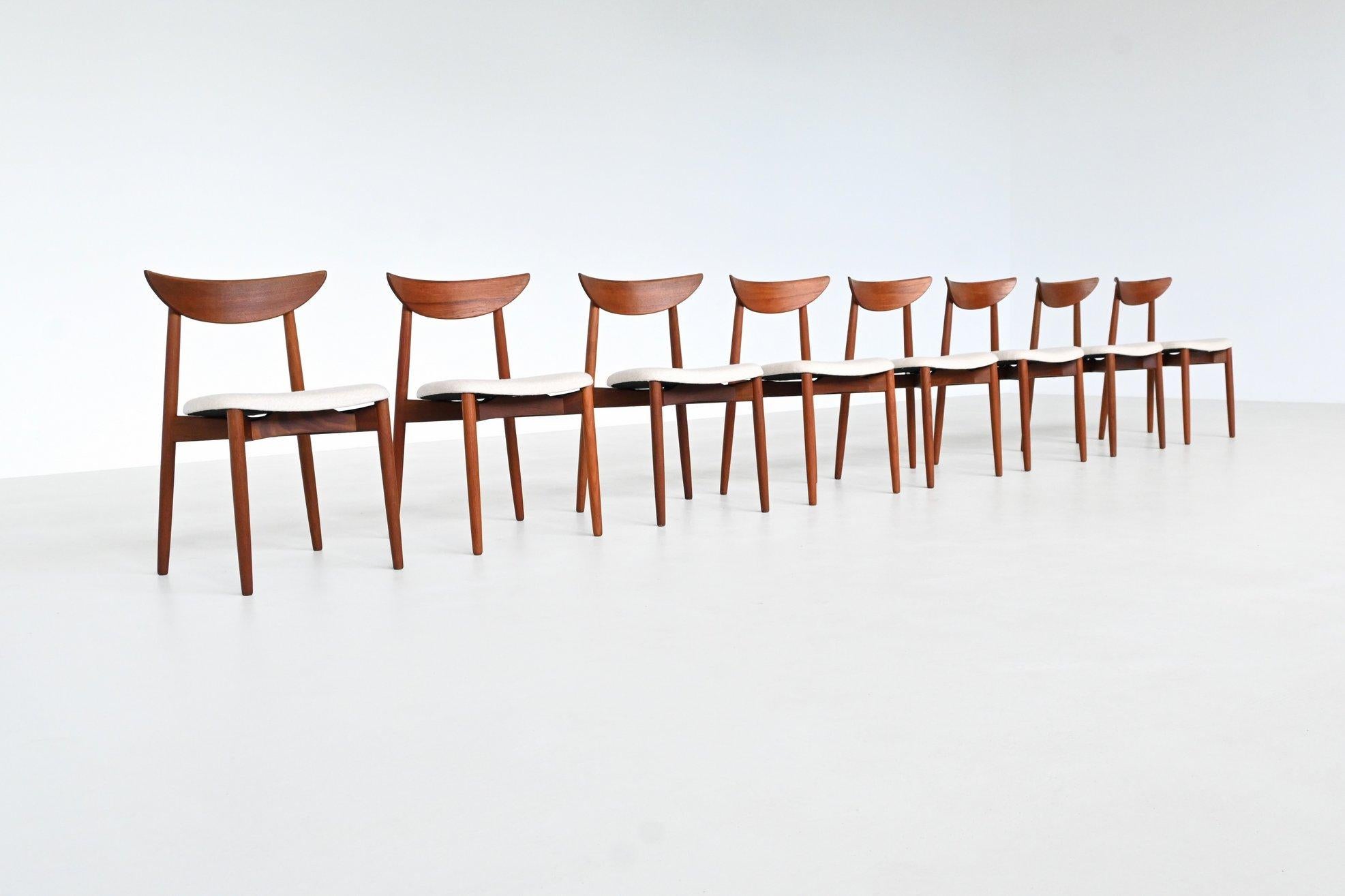 Harry Ostergaard set of eight dining chairs teak Randers Denmark 1960 In condizioni buone in vendita a Etten-Leur, NL