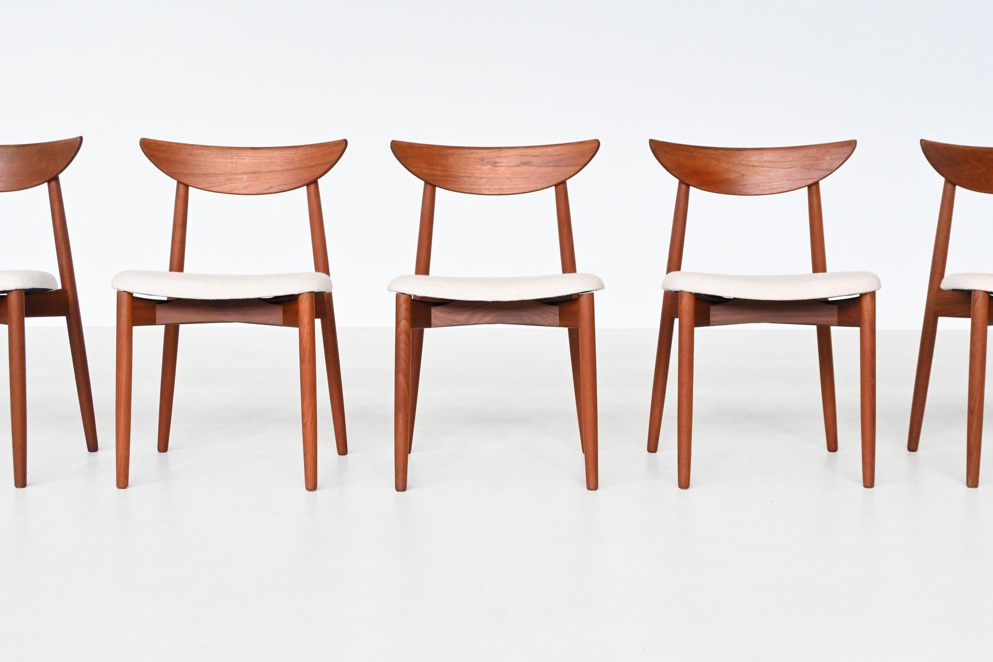 Harry Ostergaard set of eight dining chairs teak Randers Denmark 1960 in vendita 1