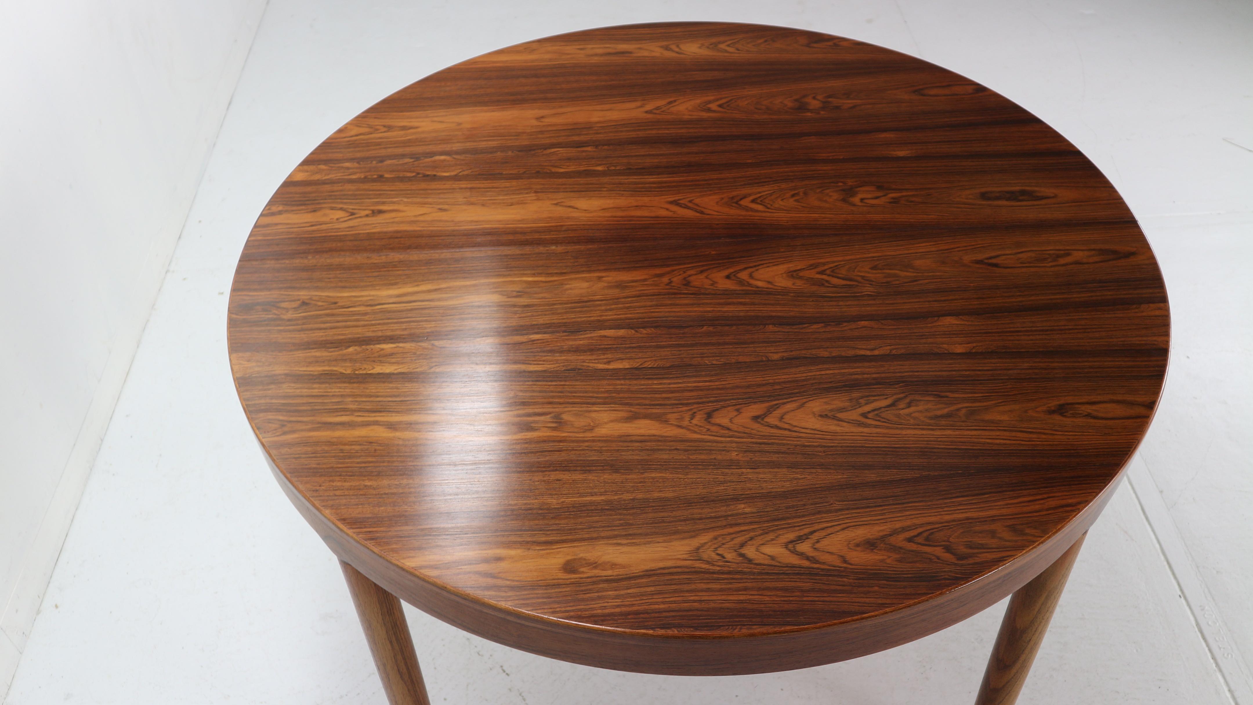 Harry Østergaard for Randers Møbelfabrik Danish Extendable Round Dinning Table 7