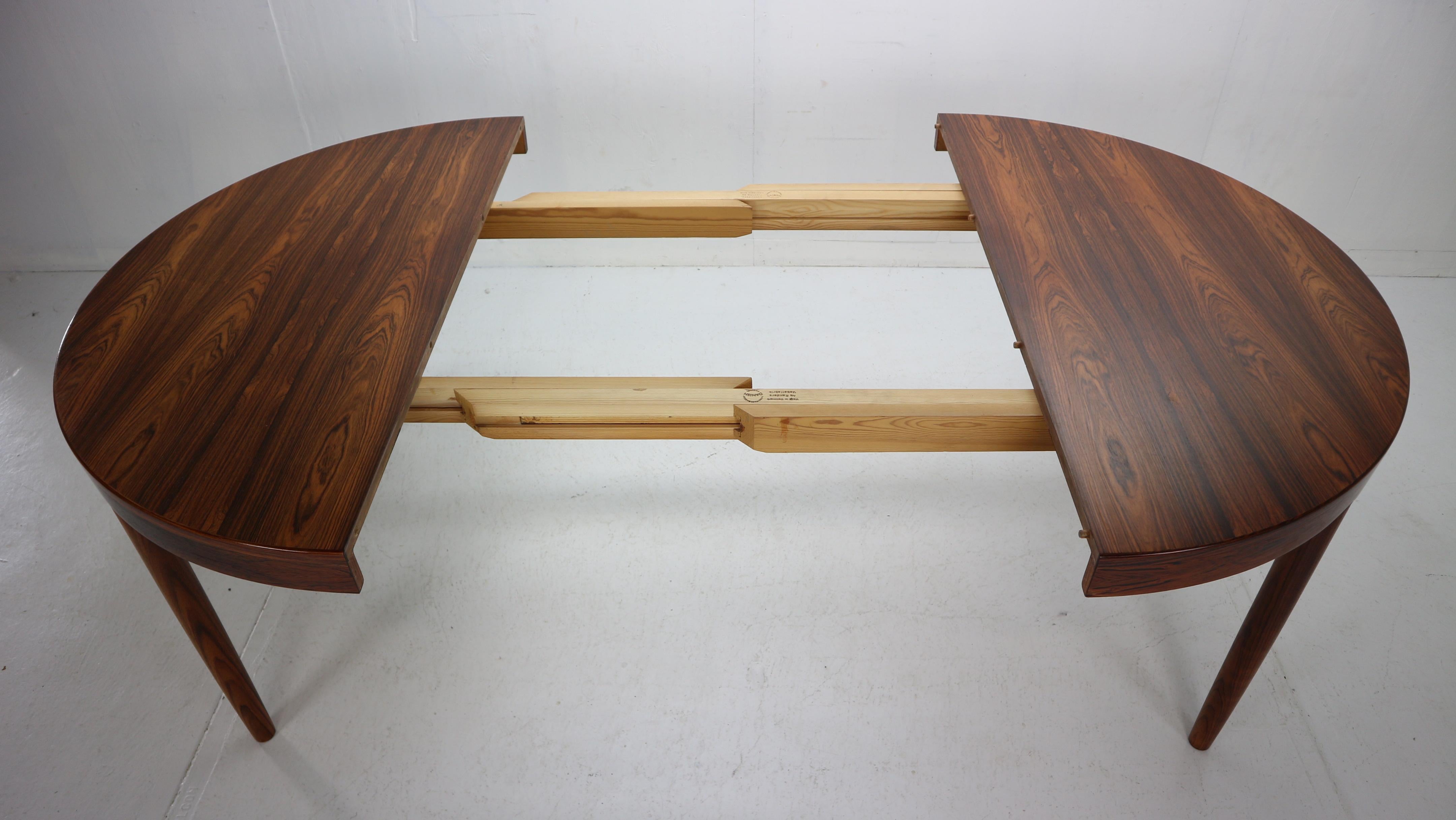 Harry Østergaard for Randers Møbelfabrik Danish Extendable Round Dinning Table 8