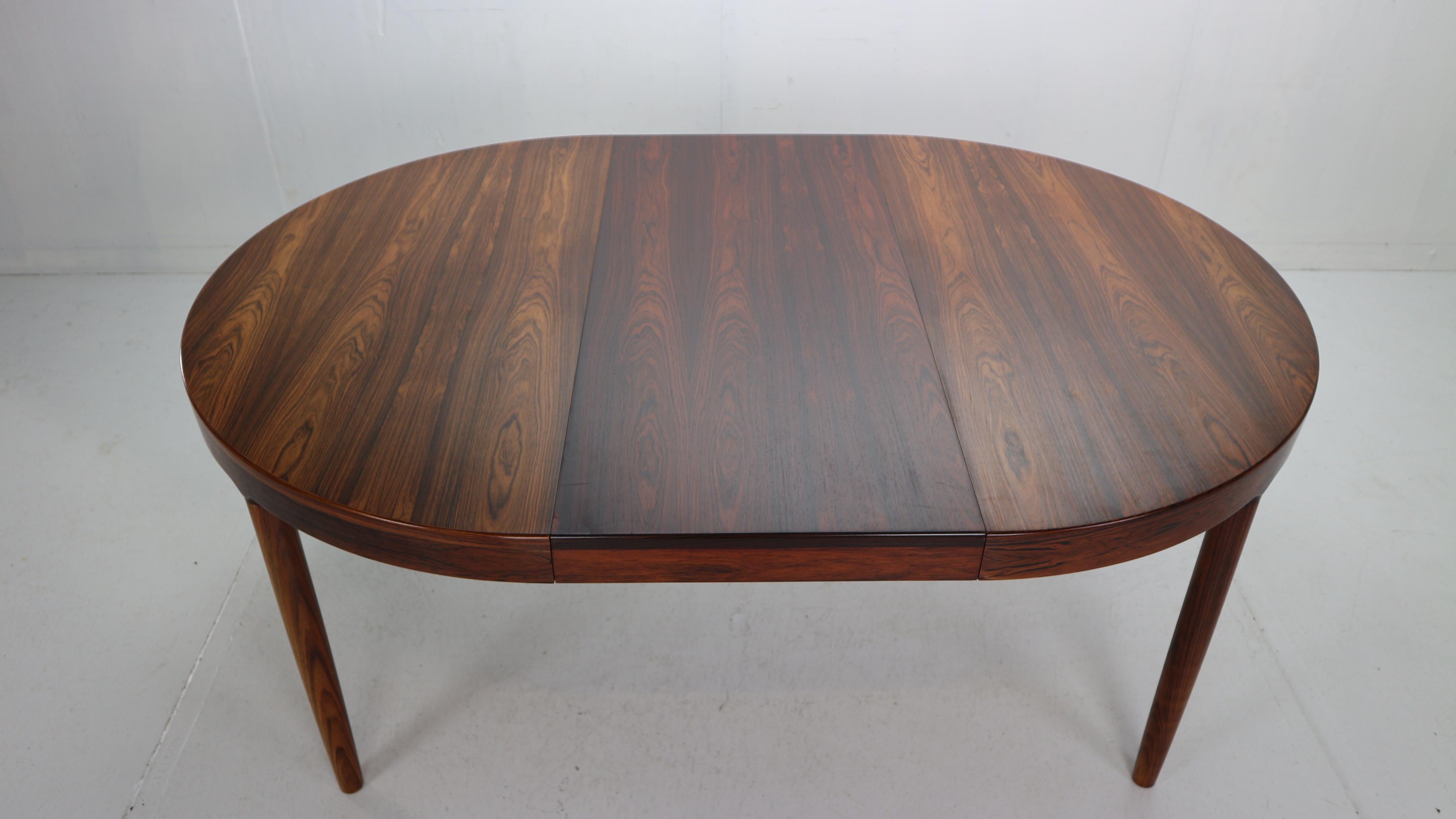 Harry Østergaard for Randers Møbelfabrik Danish Extendable Round Dinning Table 12