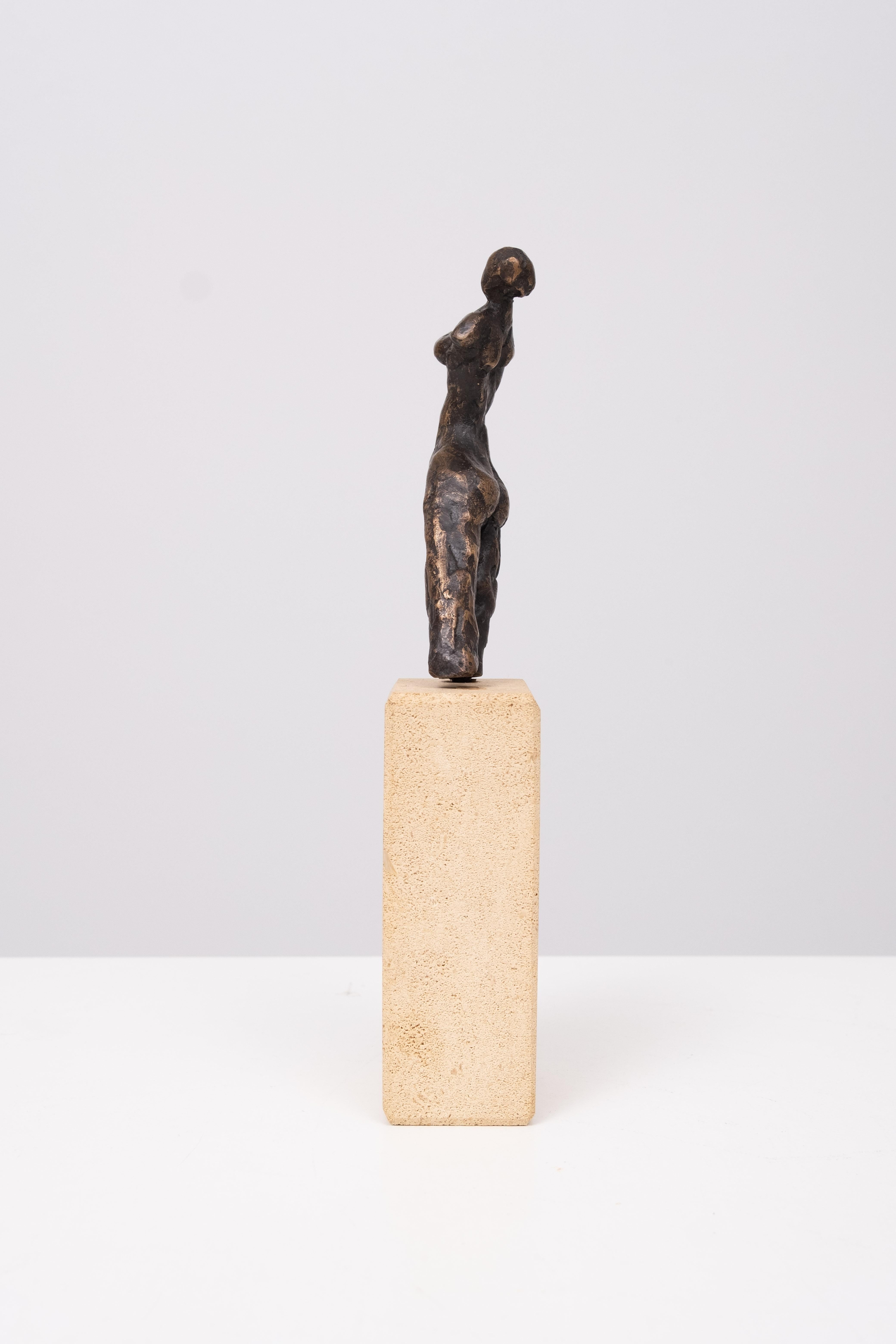 Fin du 20e siècle Harry Storms 1945-2023  Torse en bronze sur piédestal  en vente