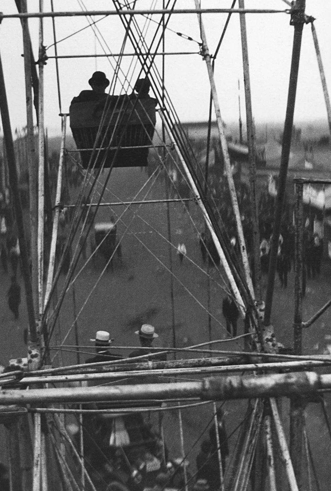 On a Ferris wheel - Archival fine art print, Black white, graphical photo - Photograph by Harry Sutcliffe