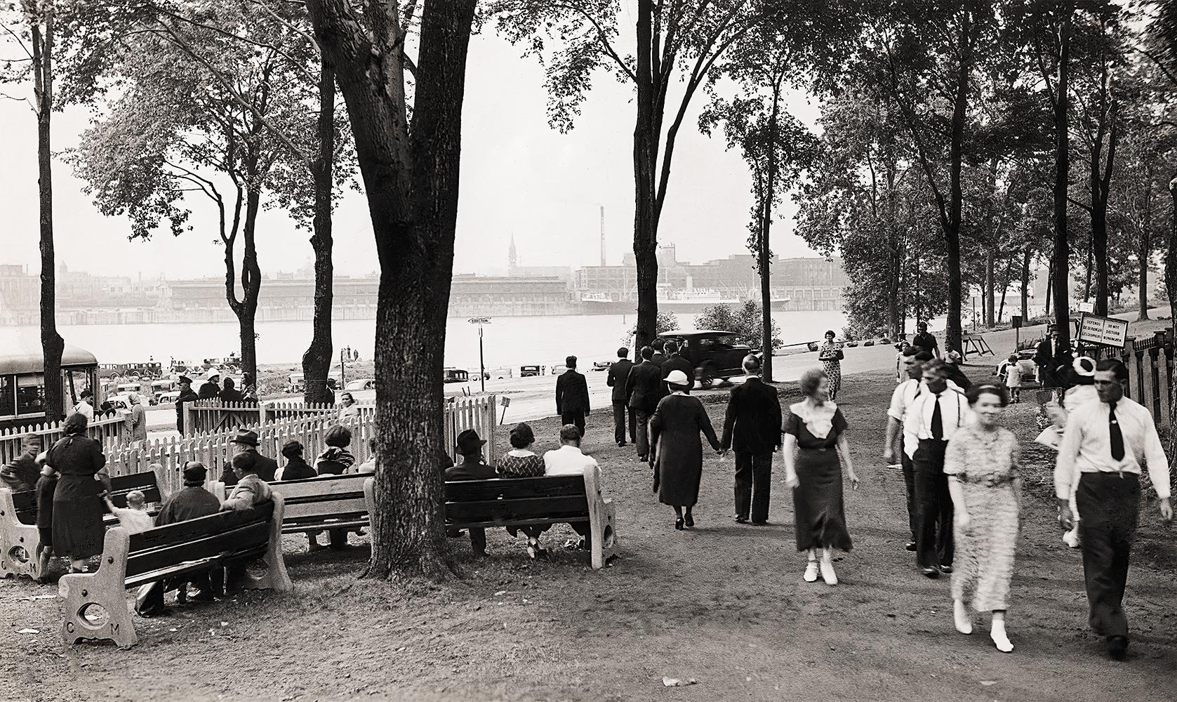 Relaxing - people walking , Panoramic Archival fine art print, Black white photo
