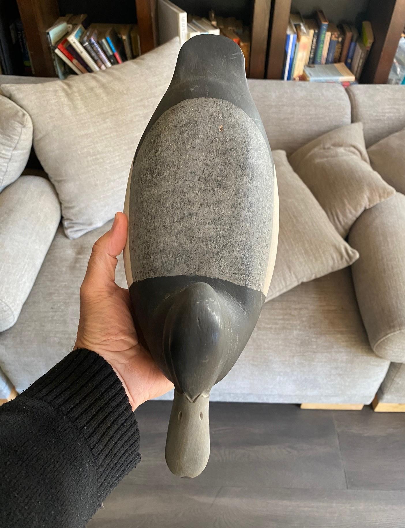 Harry V. Kürbis, signierte antike Vintage-Skulptur aus Holz, Entenmantel-Skulptur im Angebot 6