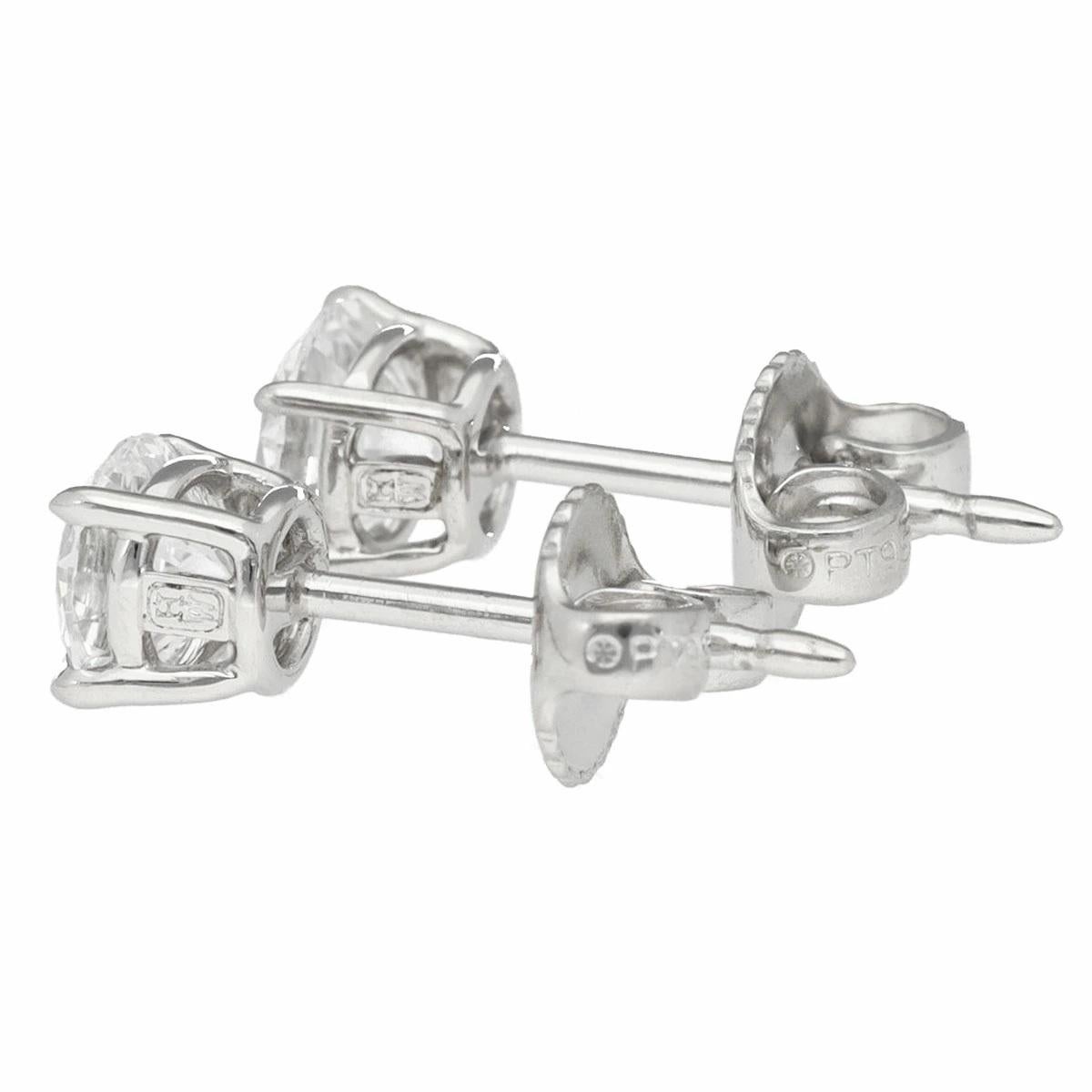 Femenino o masculino HARRY WINSTON 0,59 ct / 0,50 ct Pt950 Solitario talla redonda Pendientes en venta