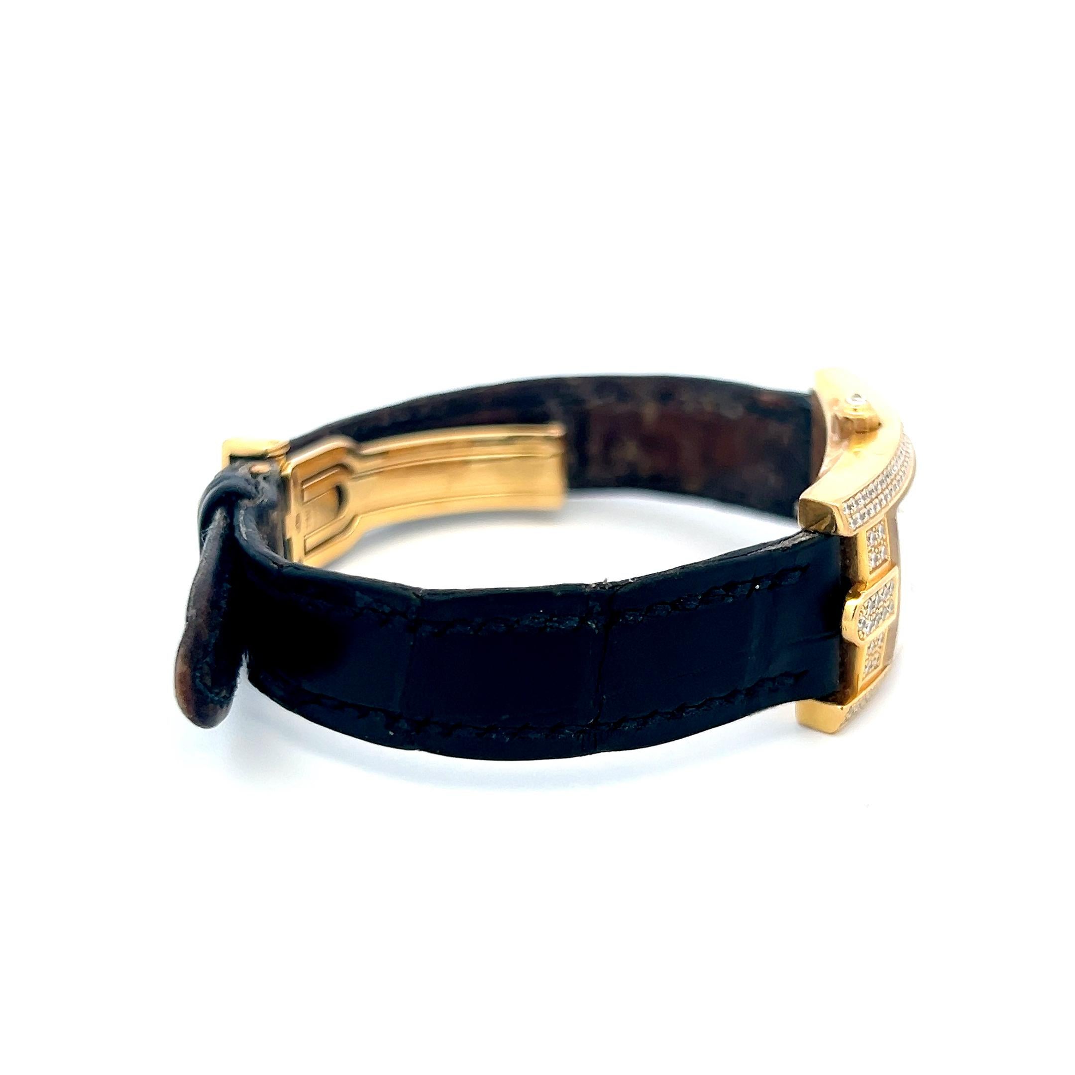 Designer:
HARRY WINSTON
Titel:
Harry Winston 0,90 Karat Runder Brillant F VS Diamant 18 Karat Gelbgold Armbanduhren
Stil:
Handgelenk
Metall:
18 Karat Gelbgold
Edelstein 1:
0,56 Karat Diamant
Anzahl von Steinen:
140
Farbe:
F
Klarheit:
VS
Die