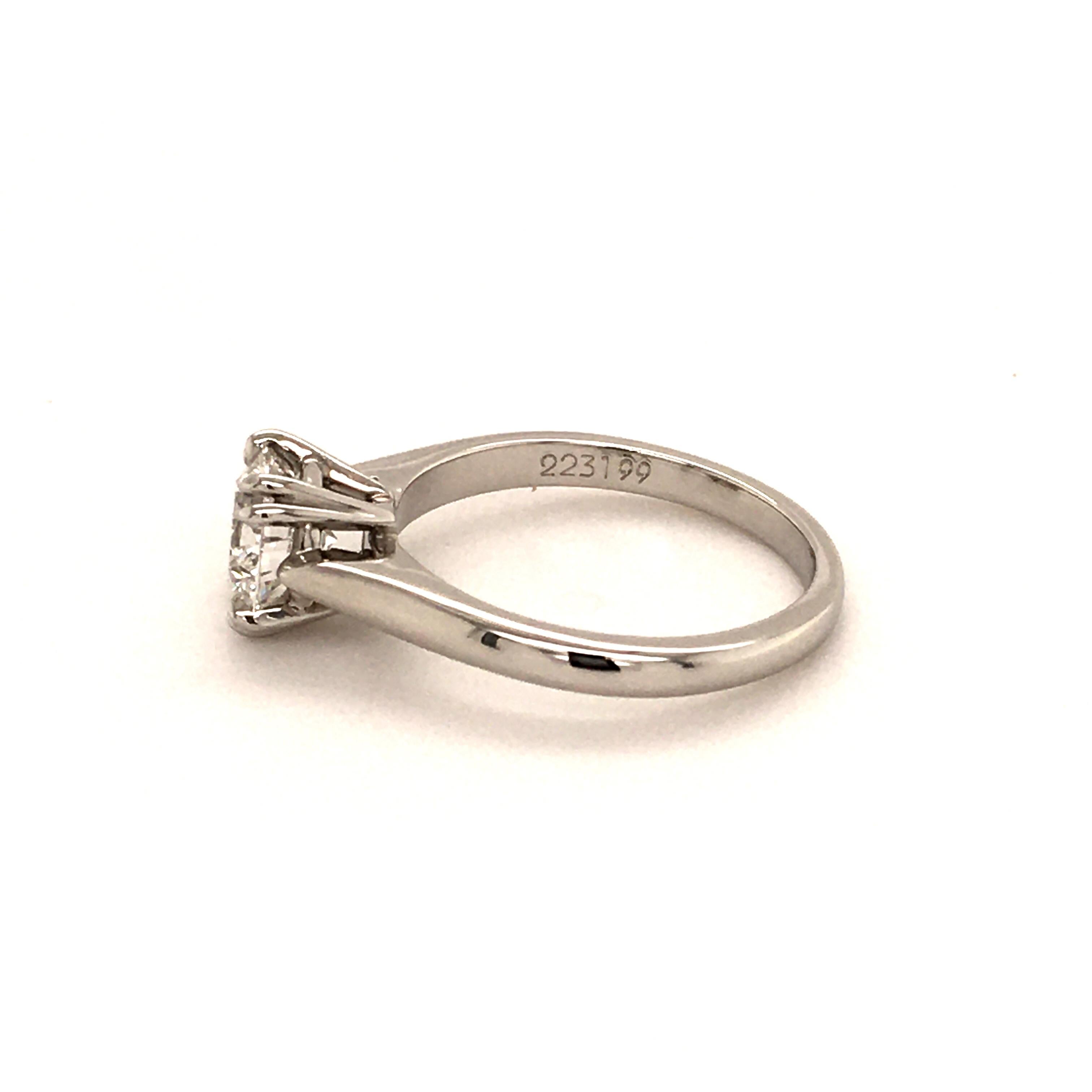 Round Cut Harry Winston 1.11 Carat GIA Certified F-VS1 Diamond Engagement Ring in Platinum