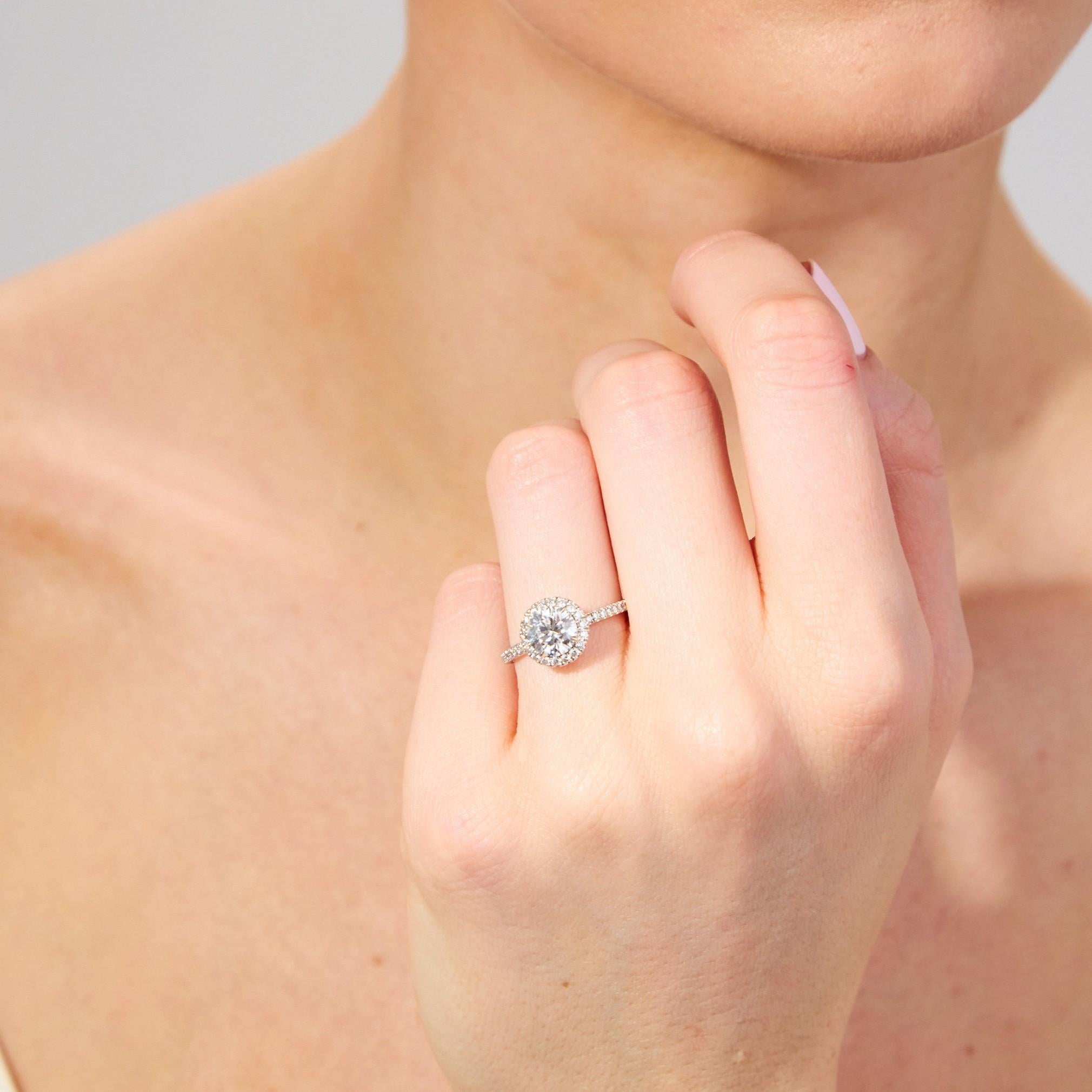 Harry Winston 1.18cts Bague de fiançailles diamant brillant GIA E VVS1 Triple Ex en vente 4