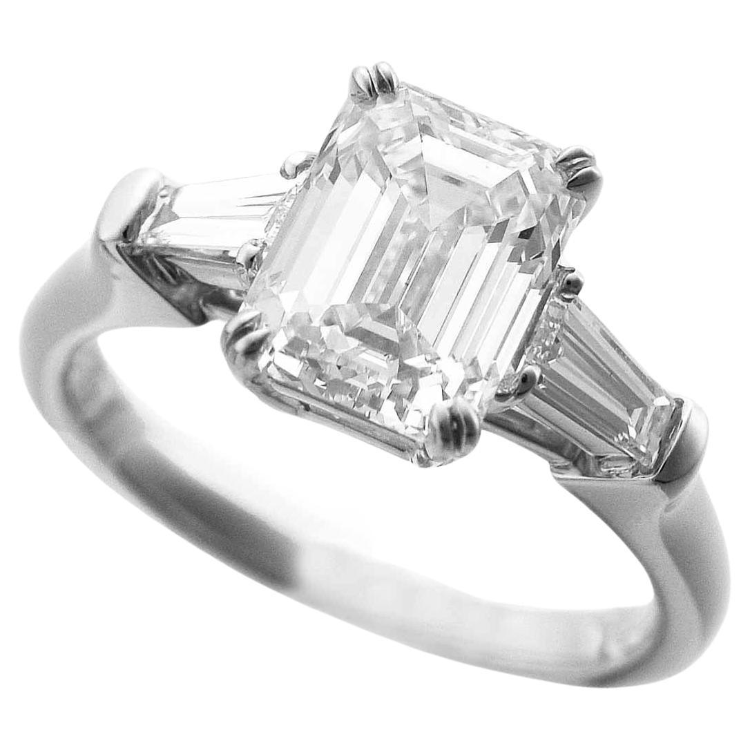 Harry Winston 1.77ct Emerald Cut Diamond E-VVS2 Plat Classic Ring US4 Solitaire For Sale