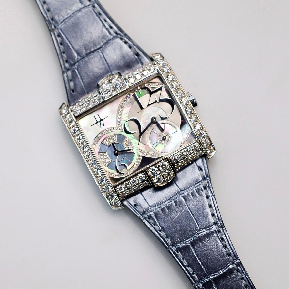 Harry Winston 18K White Gold Avenue 350/LQTZW Quartz Diamond Dial Watch In Excellent Condition For Sale In New York, NY