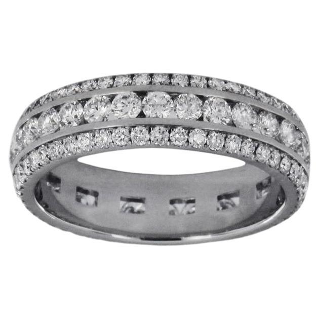 Harry Winston 18k White Gold Diamond Ring, size 8 For Sale