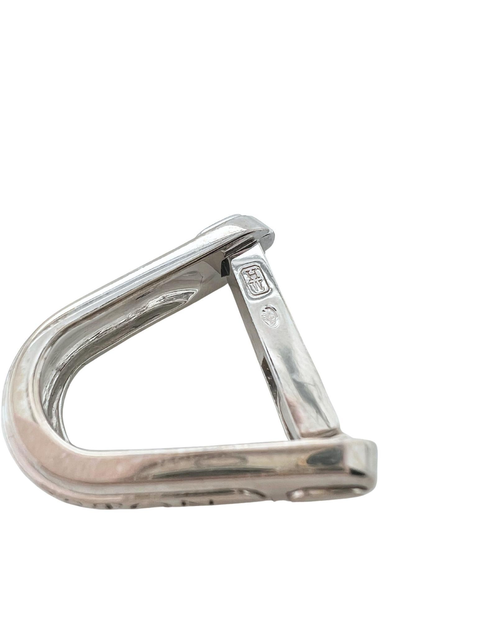 Harry Winston 18k White Gold Signature Engraved Cufflinks For Sale 1