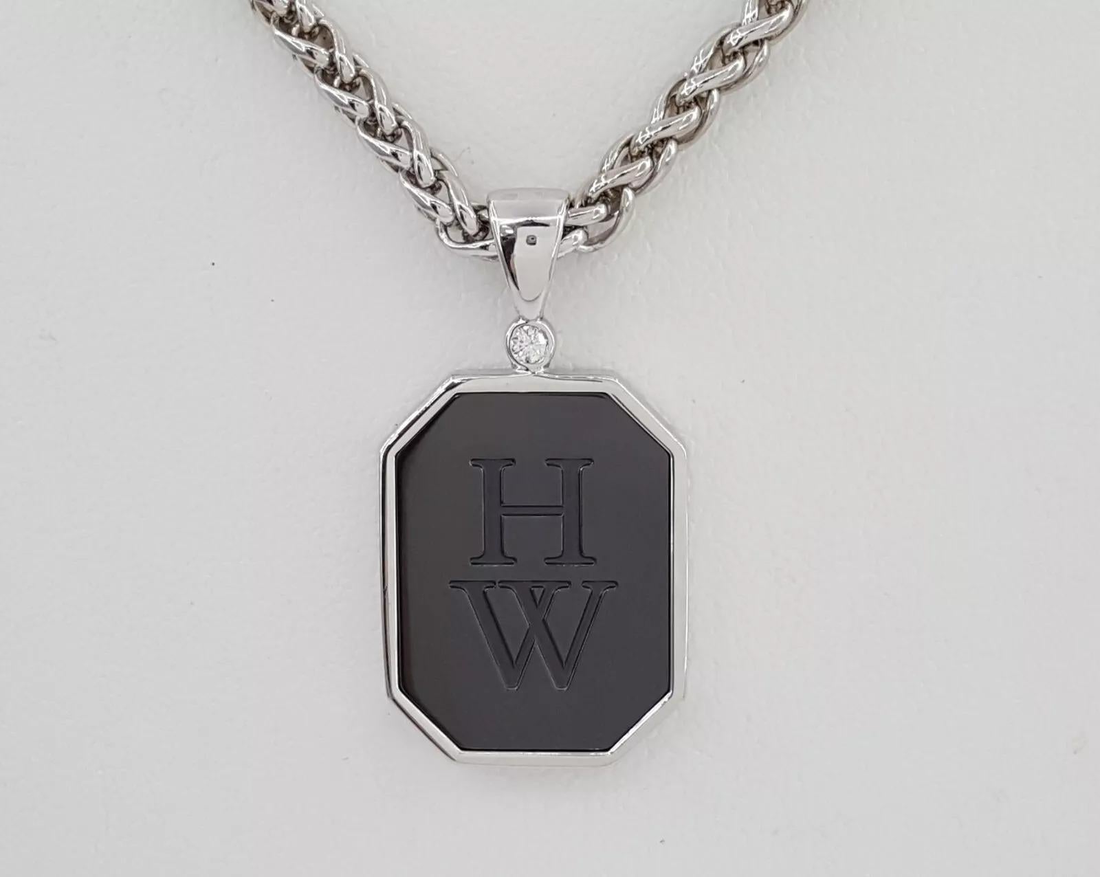Taglio rotondo Harry Winston - Collana con ciondolo in oro bianco 18 carati e zalio 30 in vendita