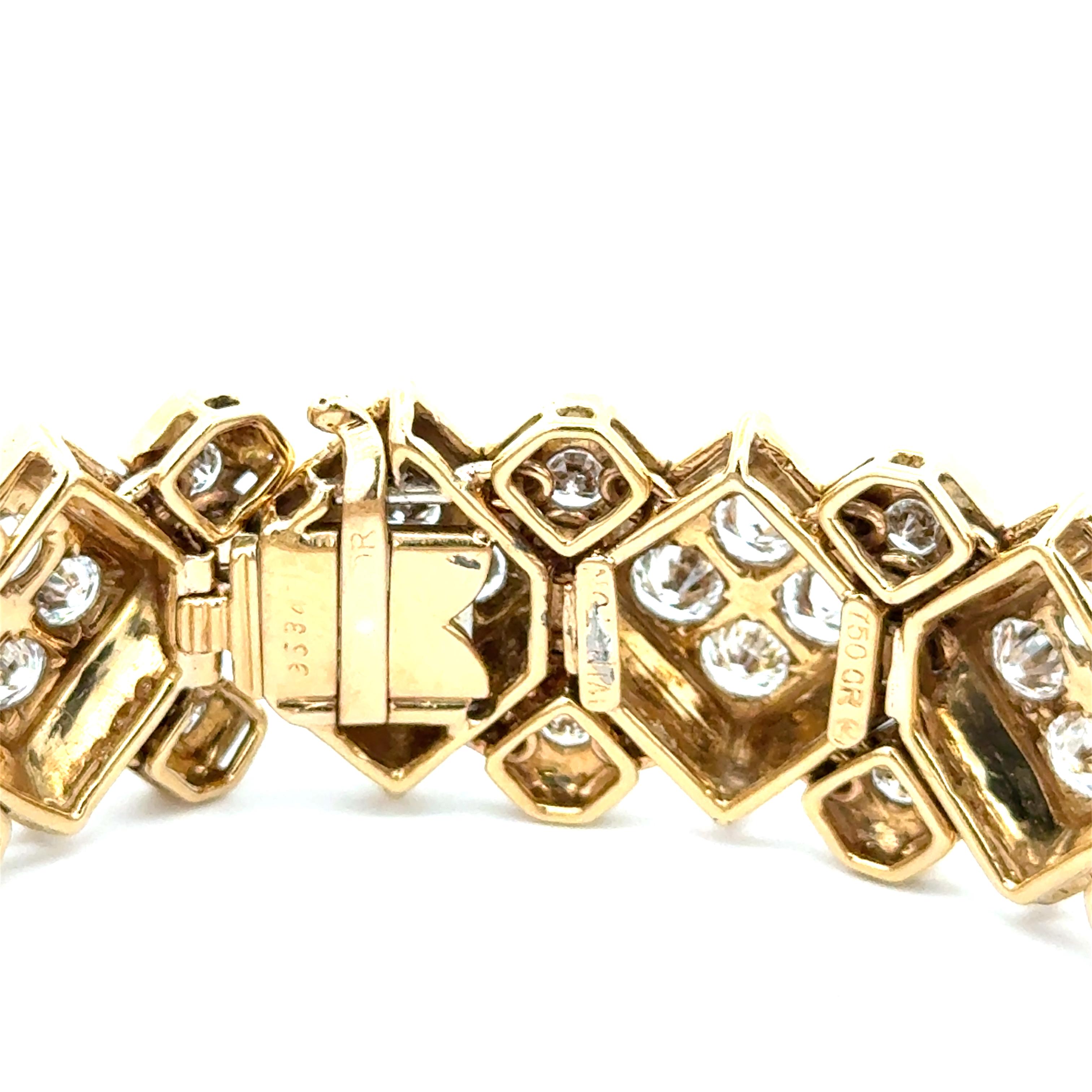 Harry Winston Diamantarmband aus 18 Karat Gelbgold. Das Armband besteht aus ca. 20 ct runden Brillanten, Farbe E, Reinheit VVS. Das Armband ist 7 Zoll lang, 3/4