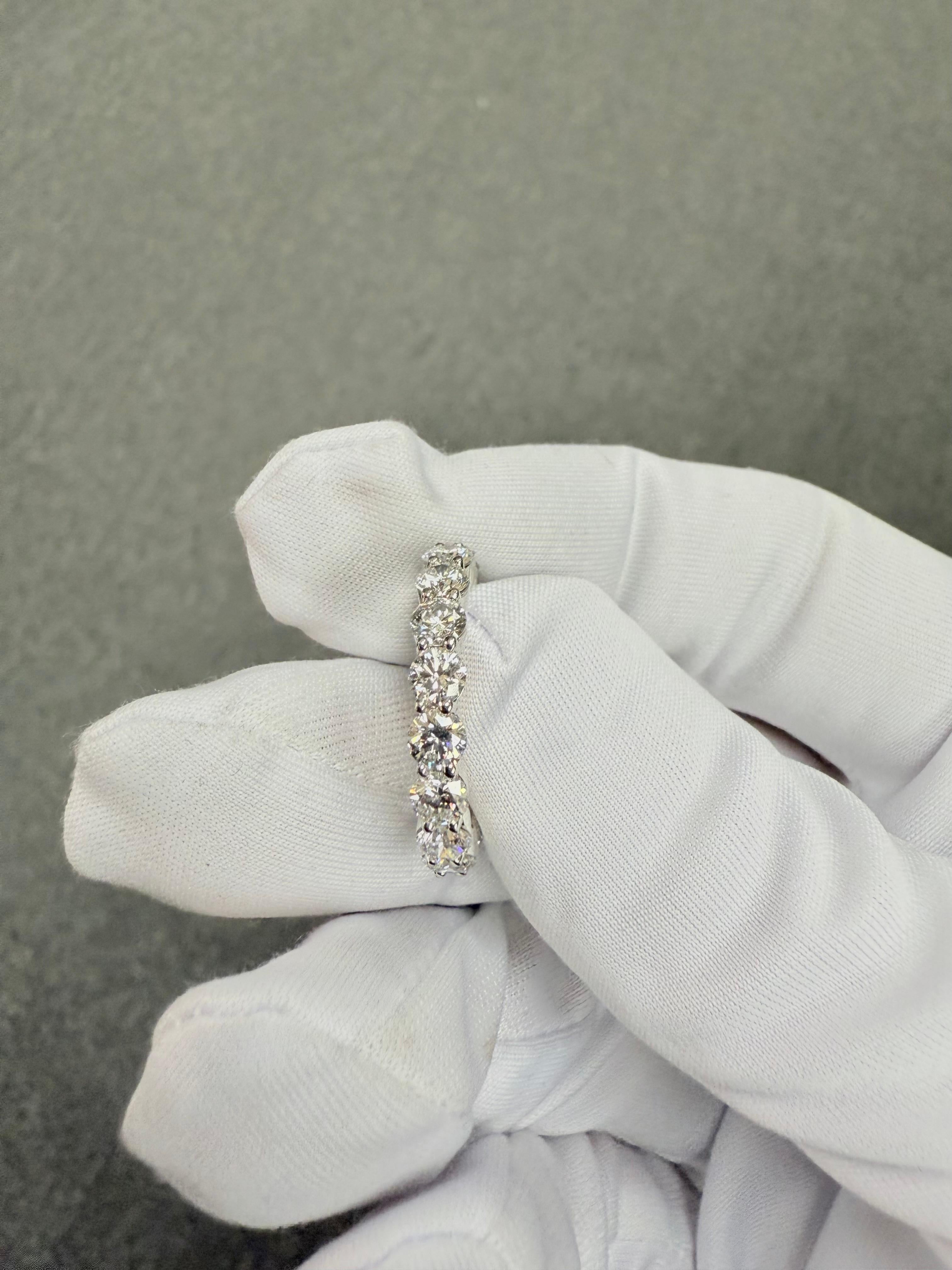 Harry Winston 3 CTW Round Brilliant Diamond Platinum Eternity Band Ring Size 6 For Sale 8