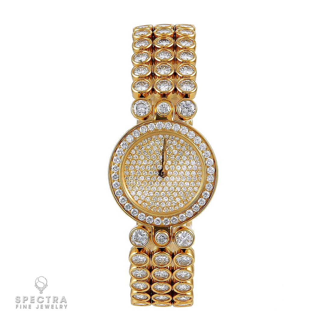 Harry Winston - Collana in oro con 3 file di diamanti incastonati in vendita 1