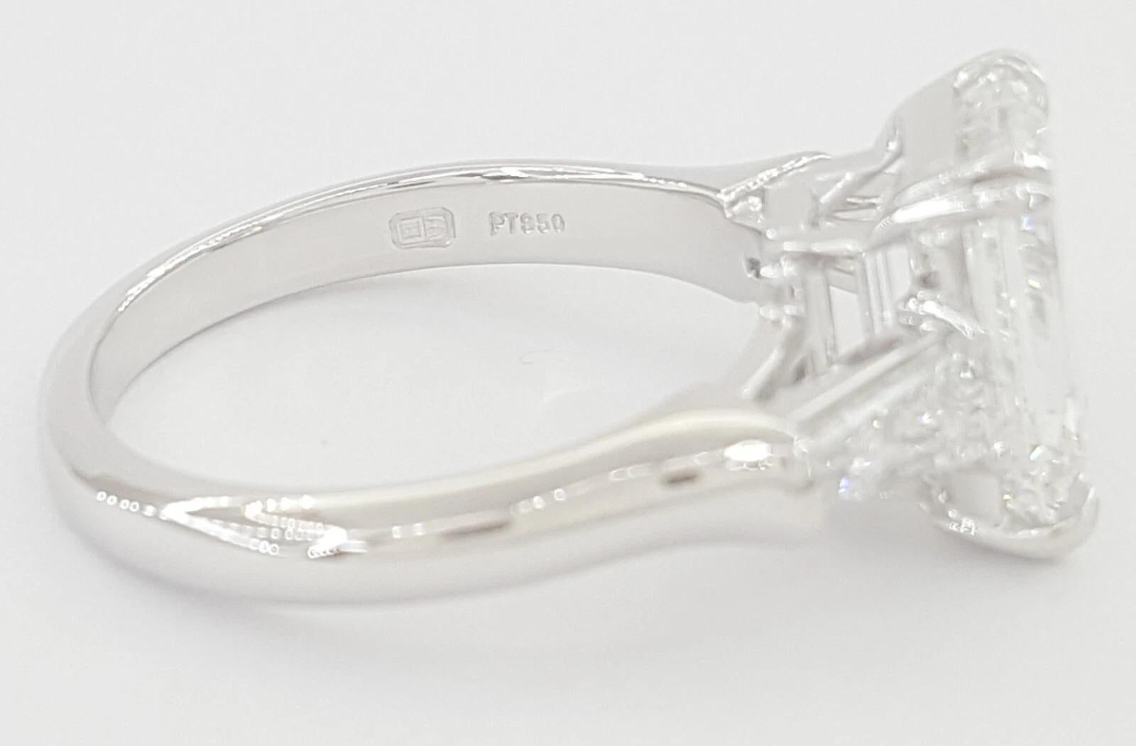 Contemporary Harry Winston 4.12 ct Total Weight Emerald Cut Diamond Ring For Sale