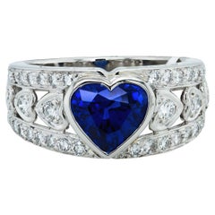 Harry Winston AGL Certified 2.65 Carat Sapphire Diamond Ring