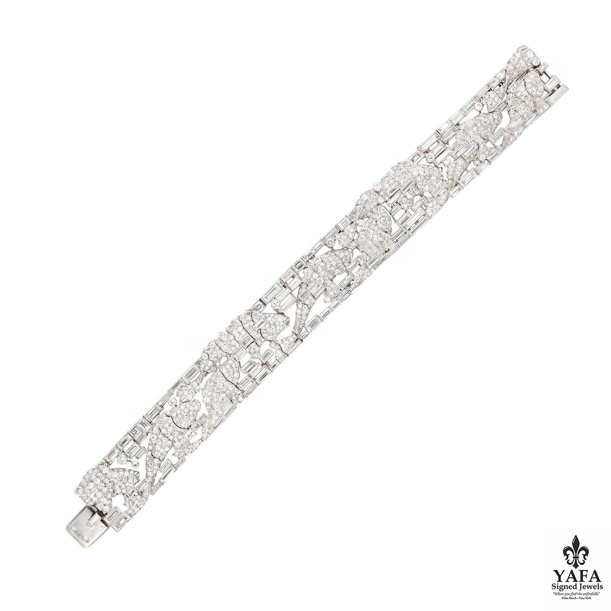 Taille ronde HARRY WINSTON Bracelet à motifs aquatiques en vente