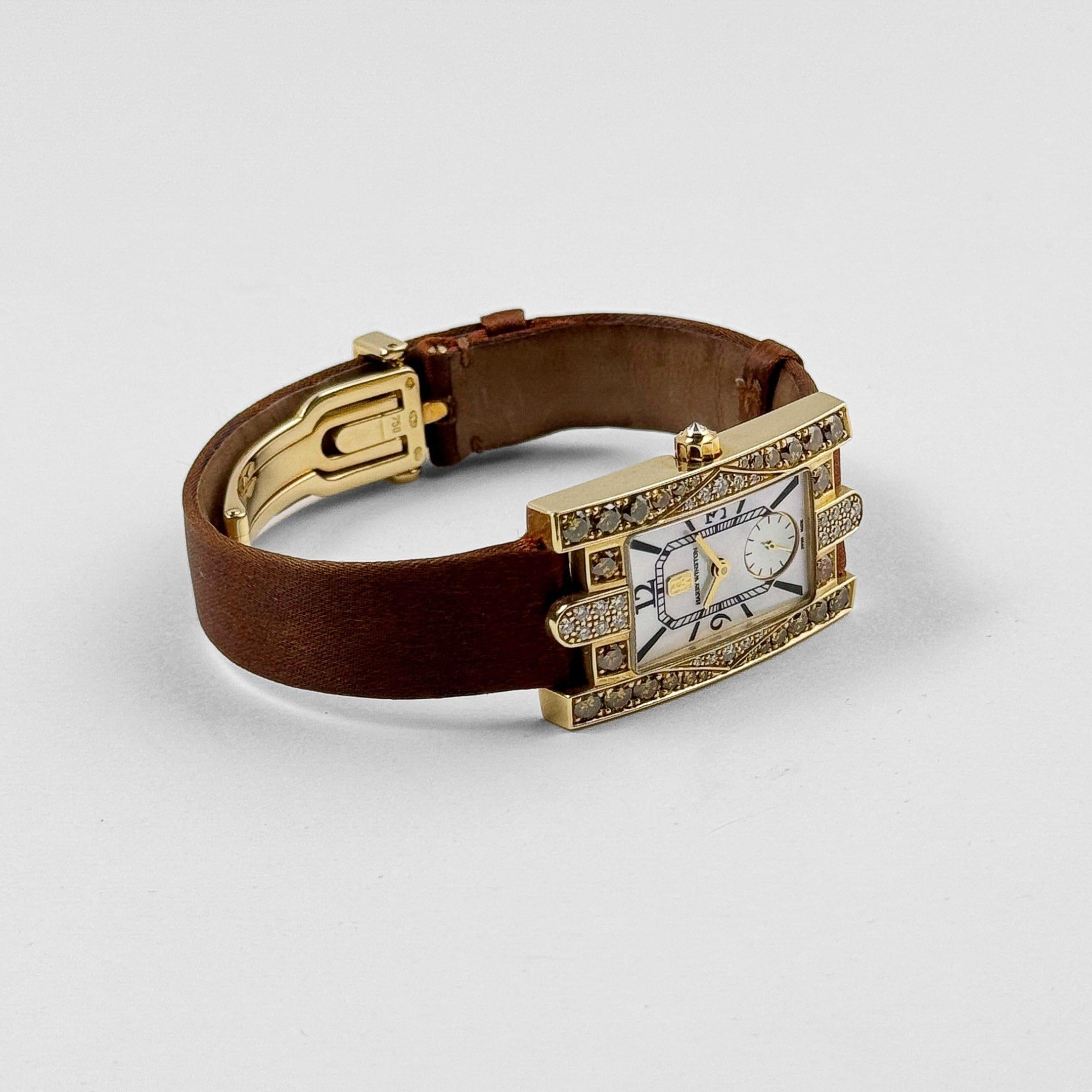 Women's Harry Winston Avenue C Diamond 310LQG For Sale
