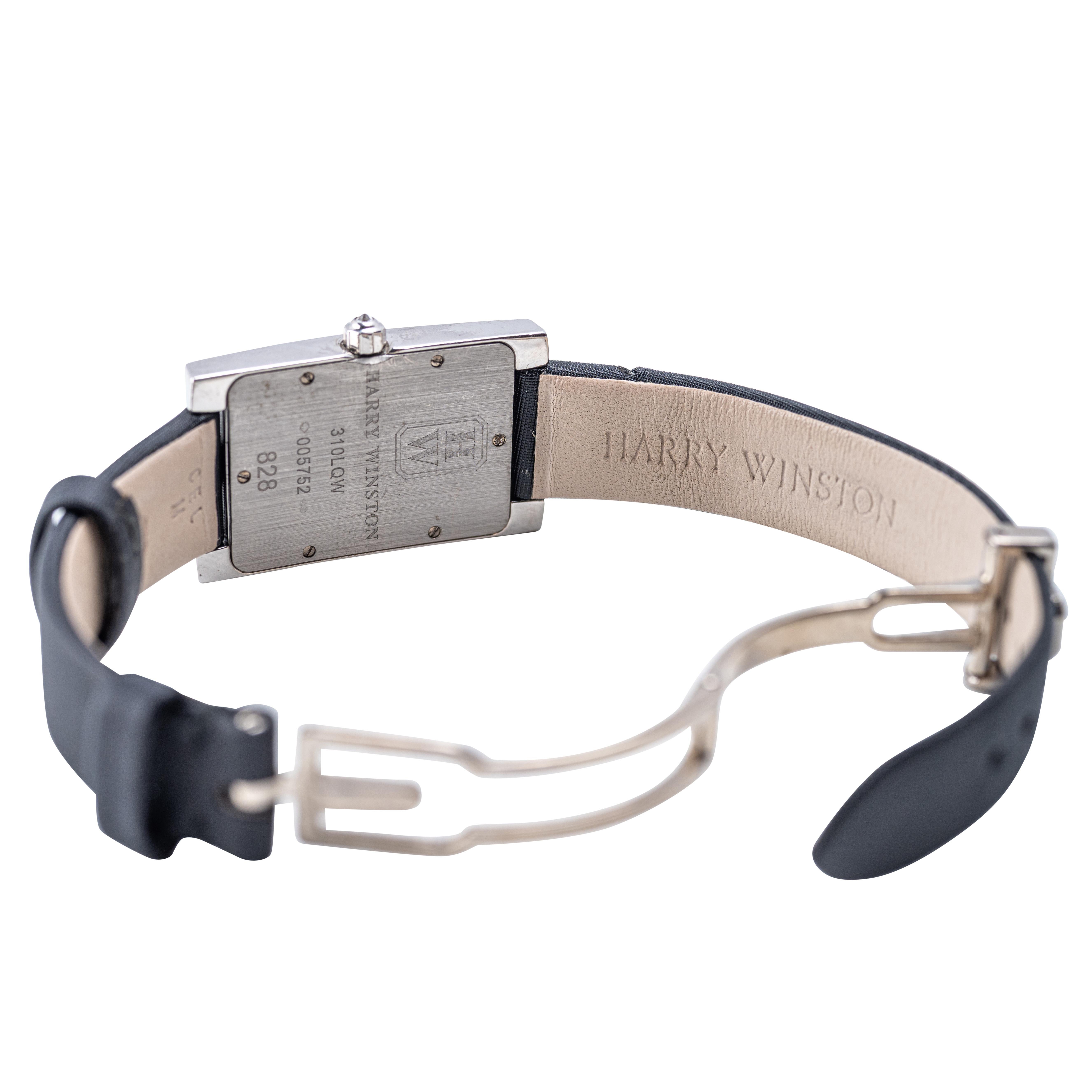 Taglio a sfera Harry Winston Avenue Collection'S Orologio da polso con diamante in vendita