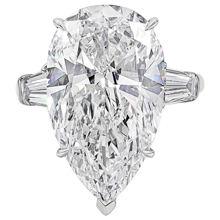 Harry Winston by Jacques Timey Pear Shape Diamond Three-Stone Engagement Ring For Sale
