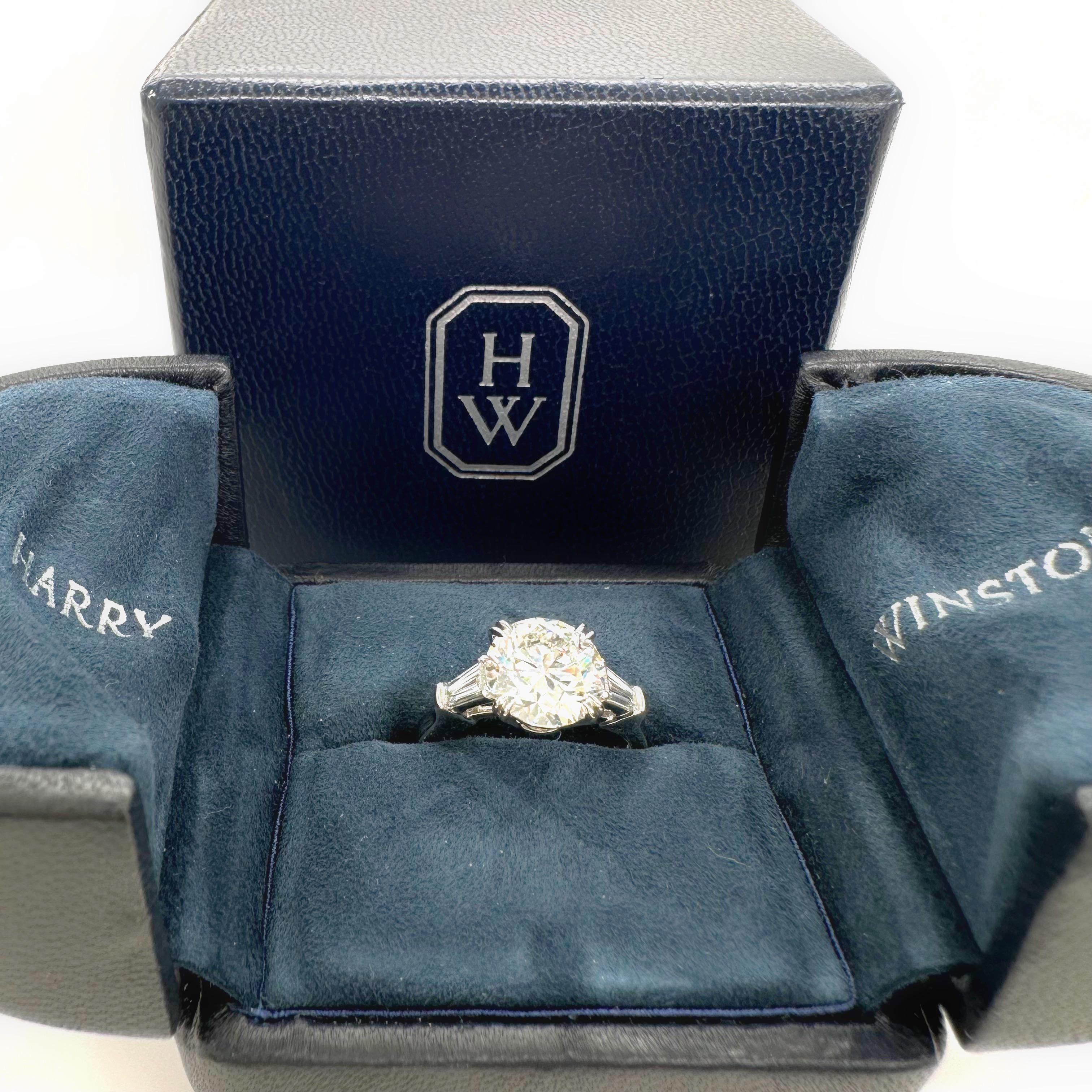 Harry Winston Diamond Engagement Ring Round 2.30 cts F VS2 With Baguettes 2