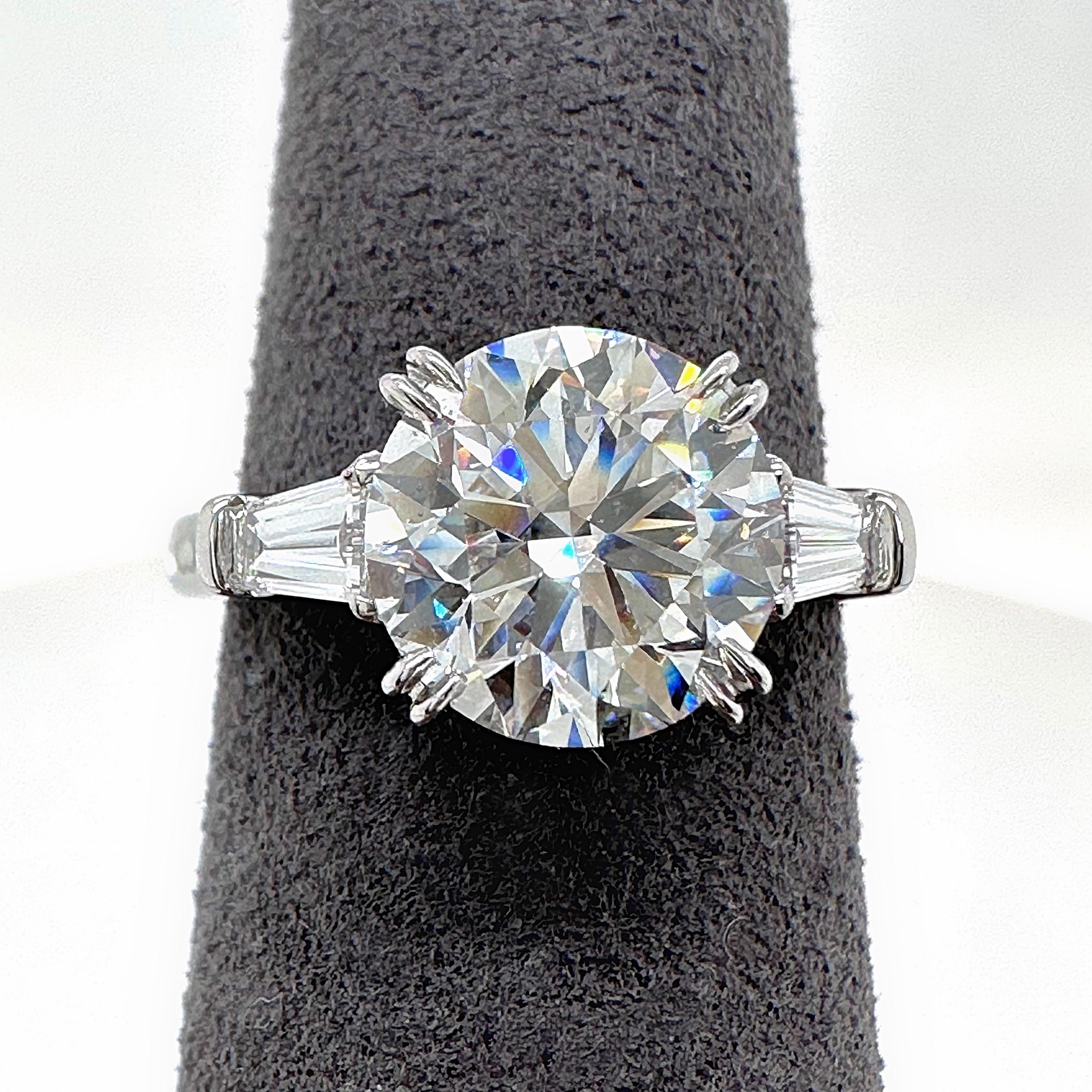 Harry Winston Diamond Engagement Ring Round 2.30 cts F VS2 With Baguettes 8