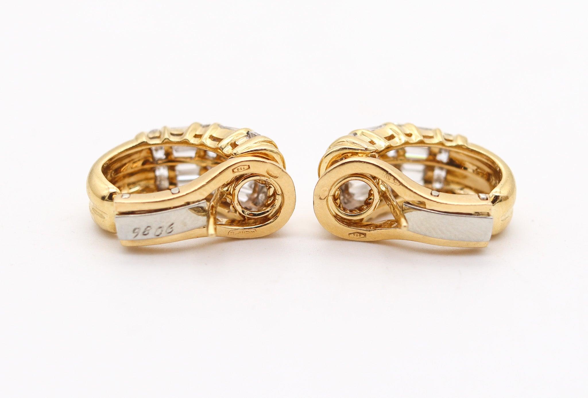 Brilliant Cut HARRY WINSTON Clips On Earrings In 18Kt Yellow Gold With 2.56 Ctw In Diamonds For Sale