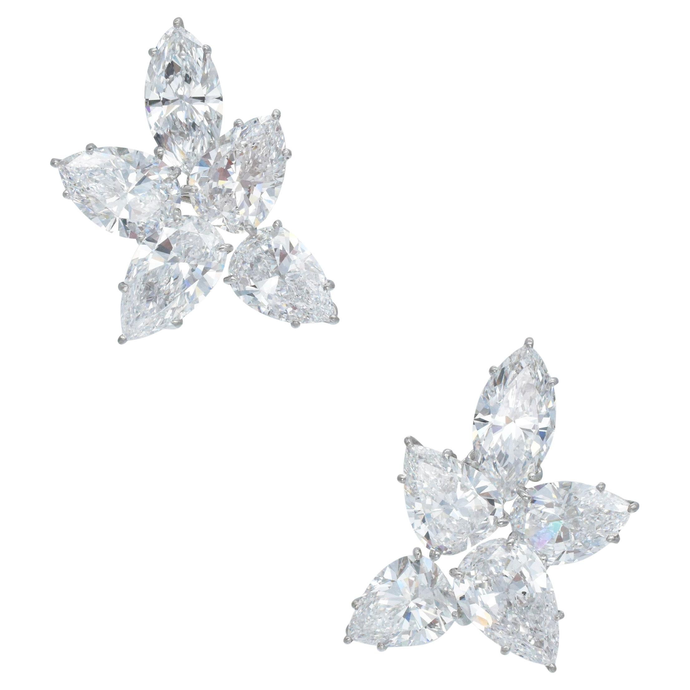 Harry Winston Cluster 43 carats GIA Certified Diamond Cluster Earrings For Sale